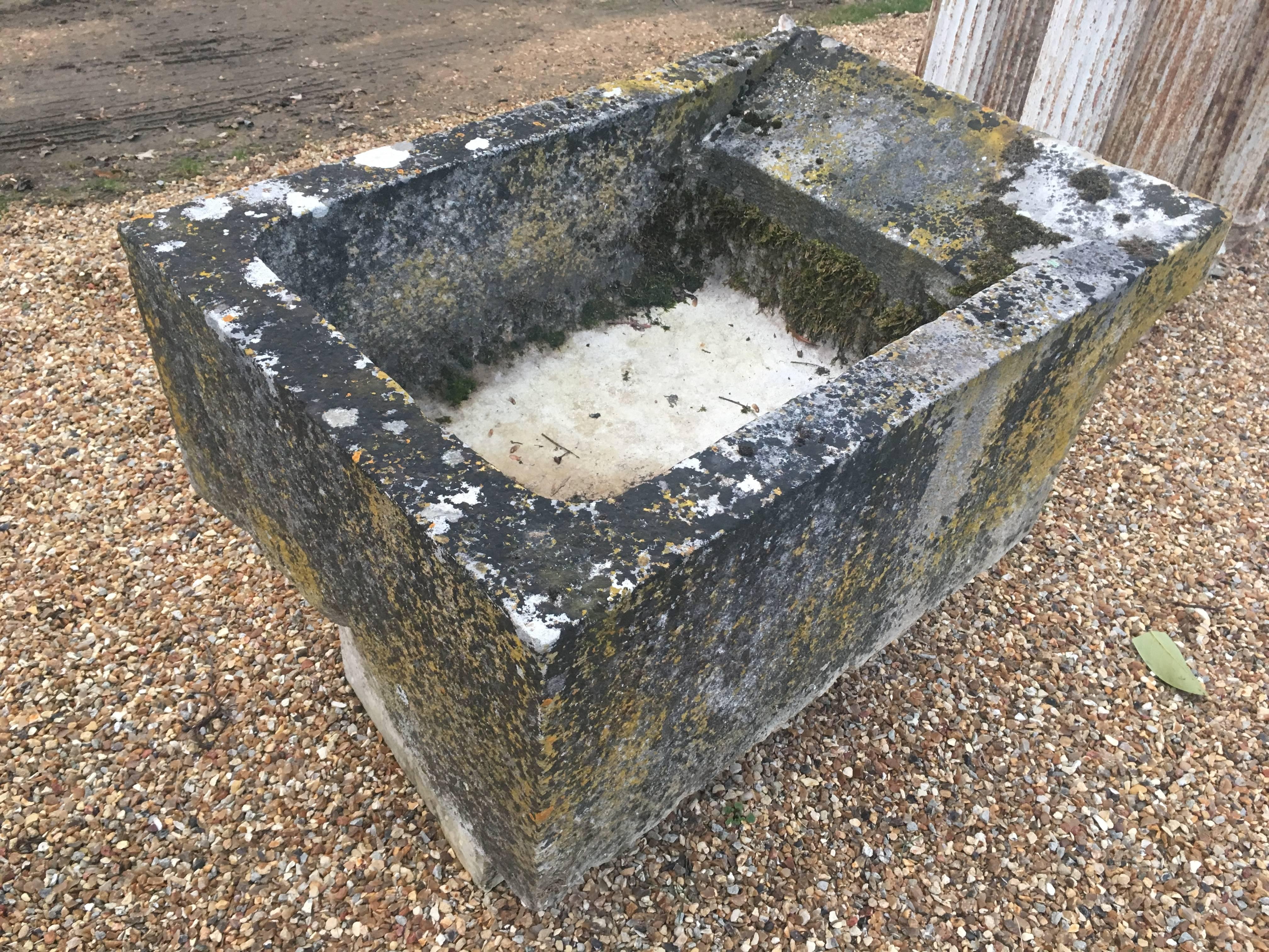 Rustic Petit Hand-Carved Bourgogne Stone Lavoir Trough, circa 1800