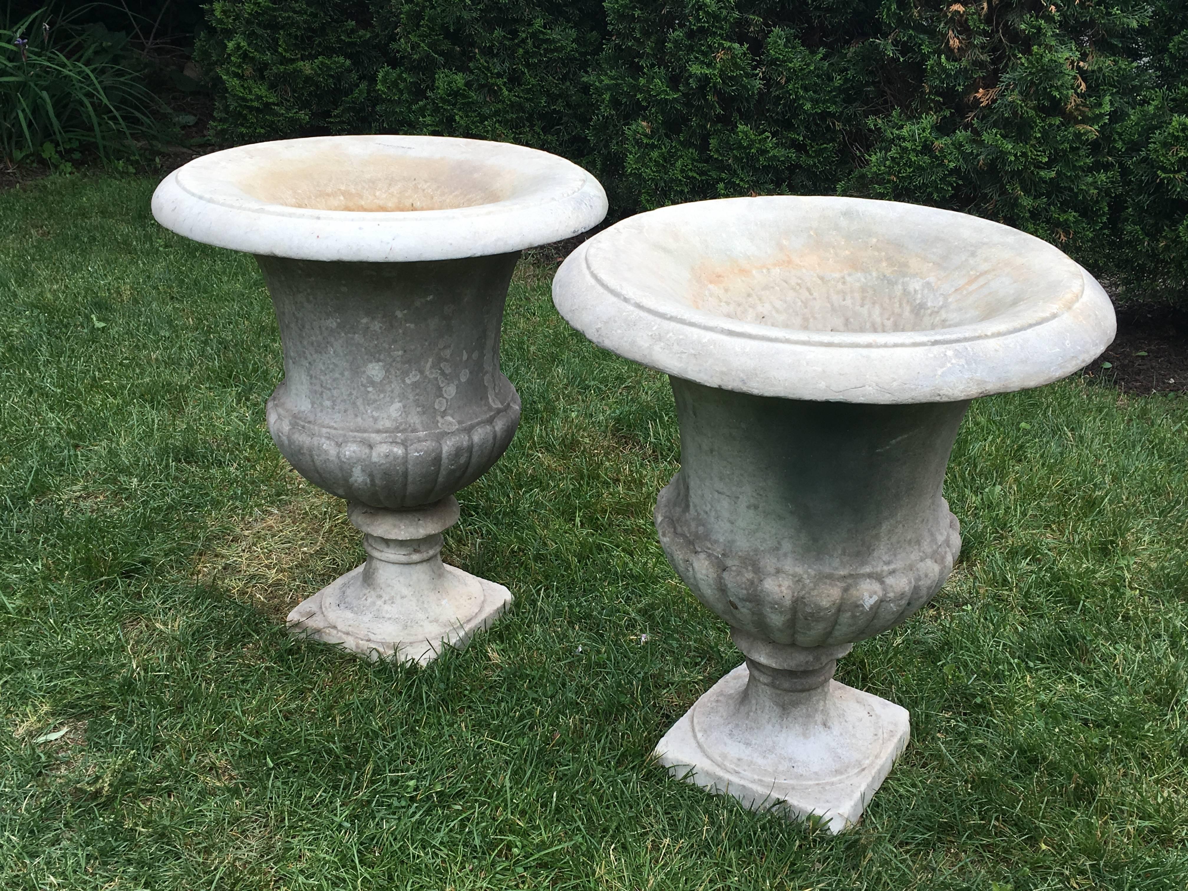Neoclassical Revival Large Pair of Hand-Carved 19th Century Marble Urns