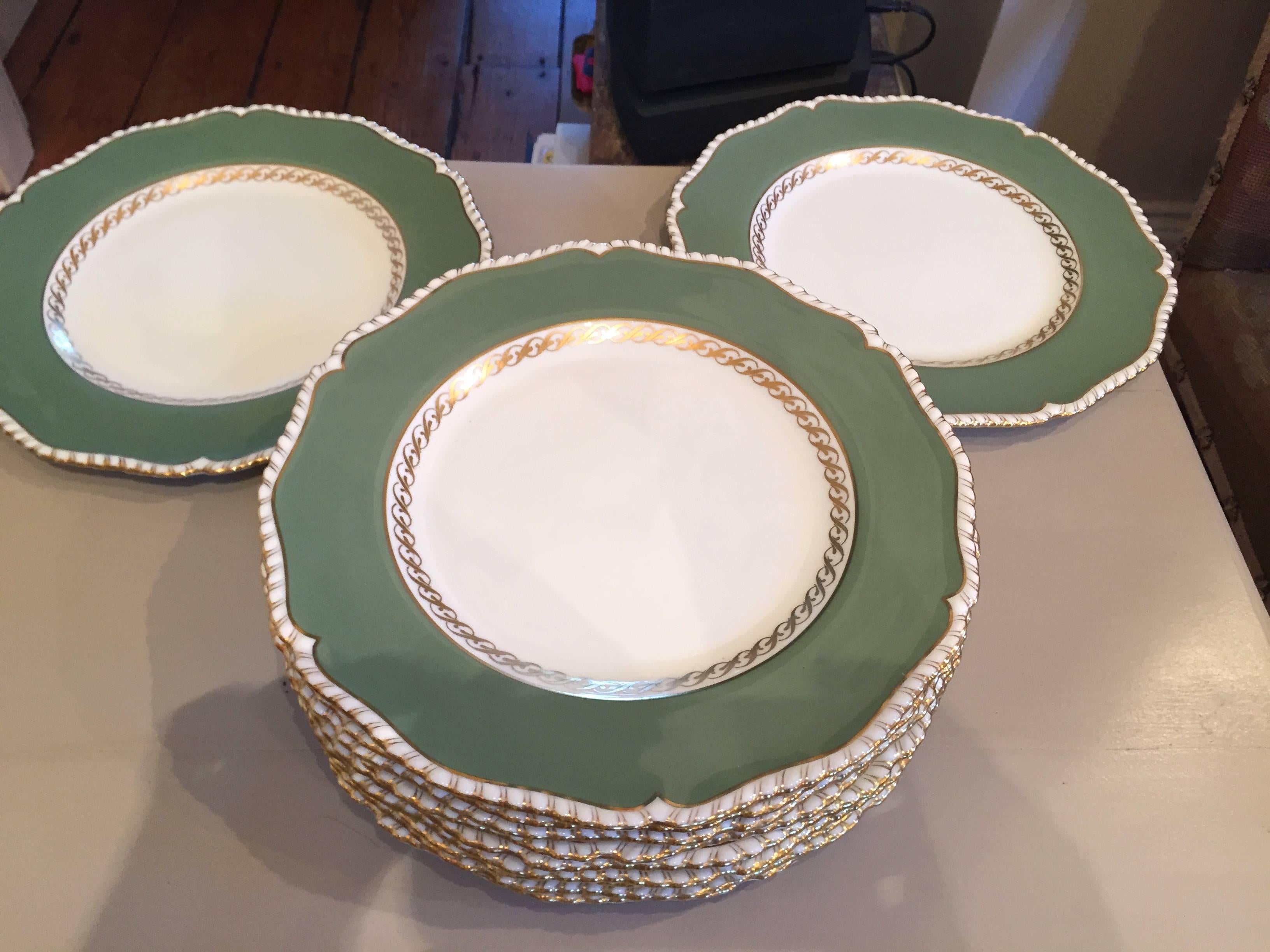 Set of 11 Royal Worcester Dinner Plates, Dated 1952 In Excellent Condition In Woodbury, CT