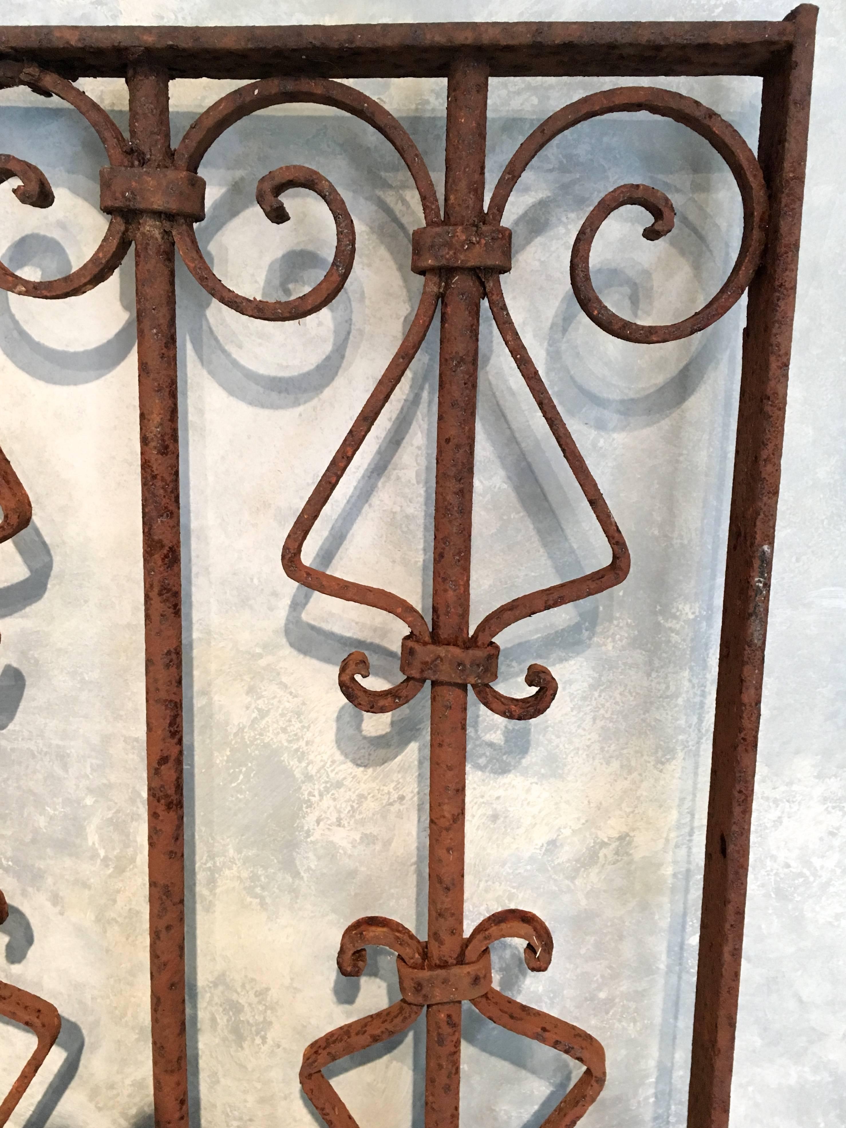Large Wrought Iron Grille, Gate, or Coffee Table Top In Good Condition In Woodbury, CT