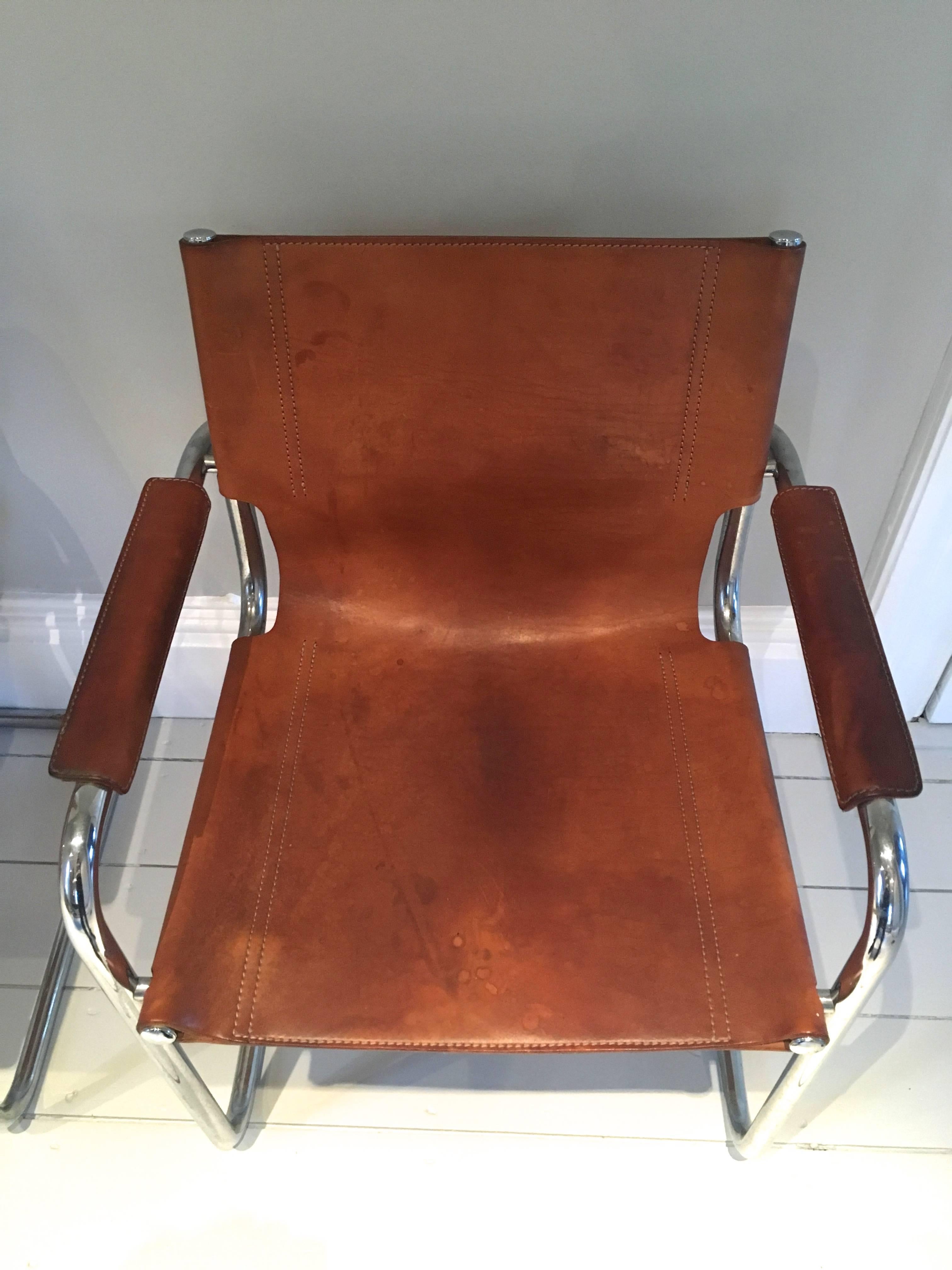Mid-Century Modern Pair of Mart Stam-Style Cantilevered Leather and Chrome Chairs