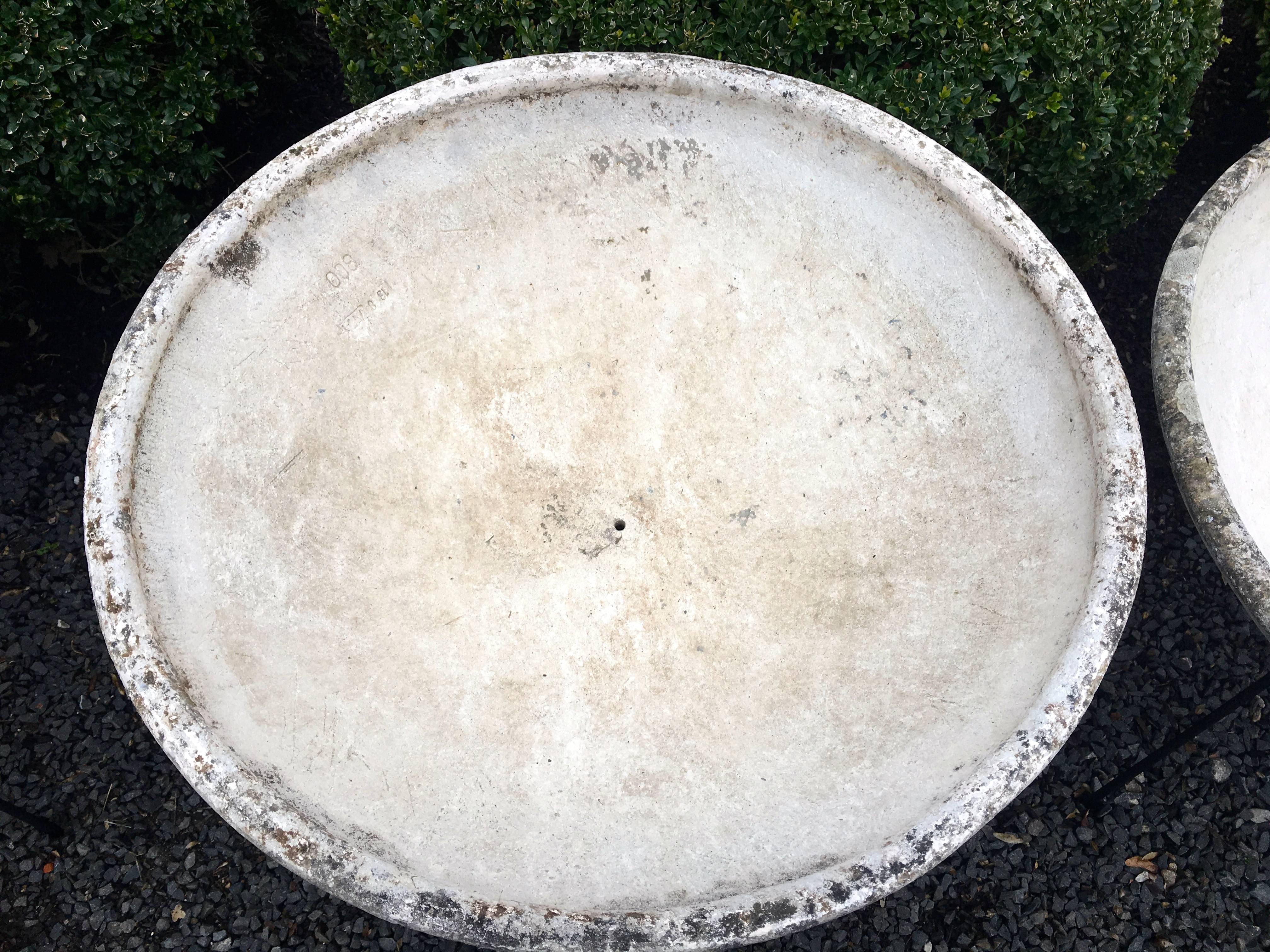 Pair of Willy Guhl Bowl Planters in Contemporary Steel Stands In Excellent Condition In Woodbury, CT