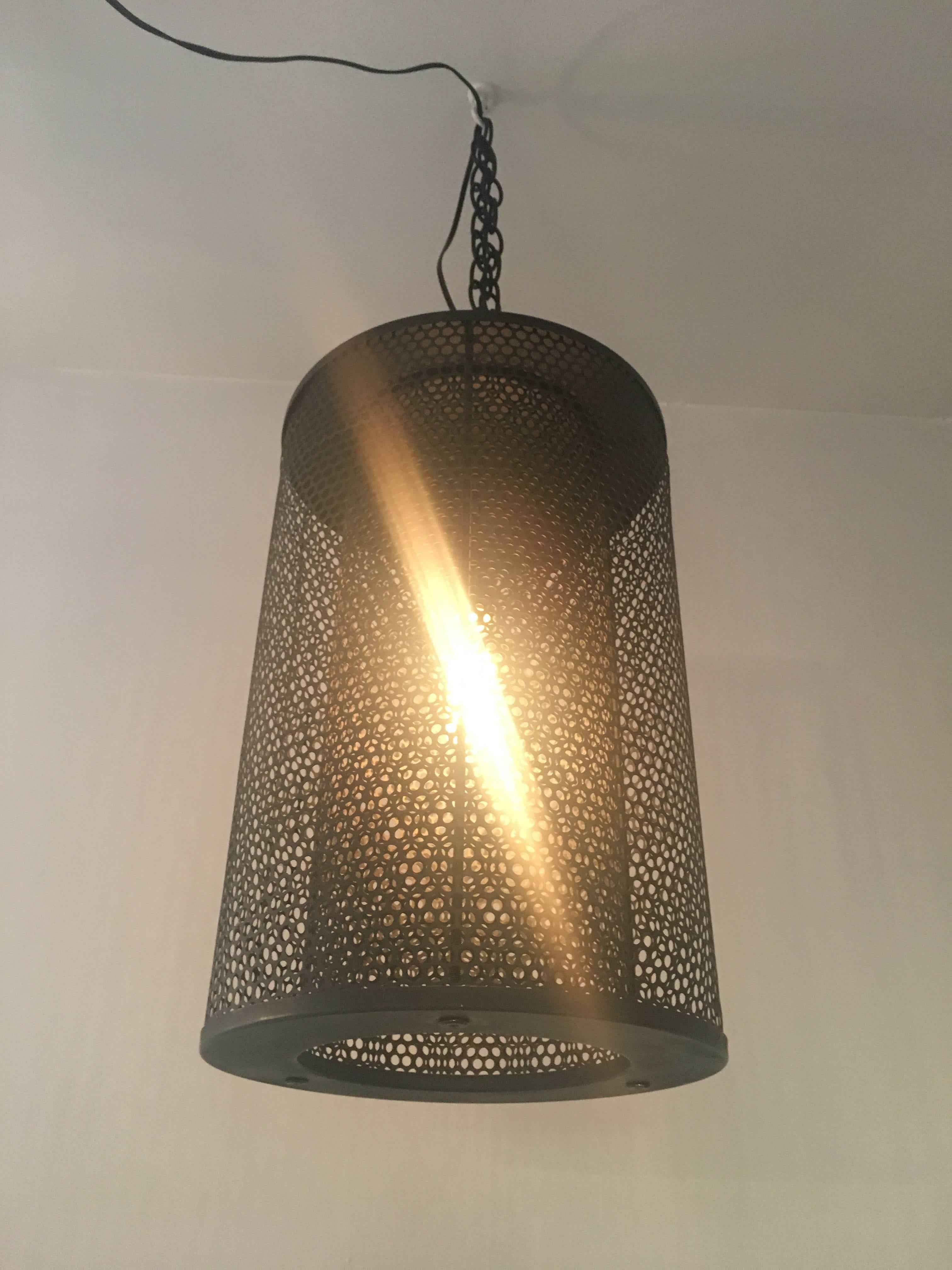 Four French Mid-Century Industrial Steel Pendant Lights In Good Condition In Woodbury, CT