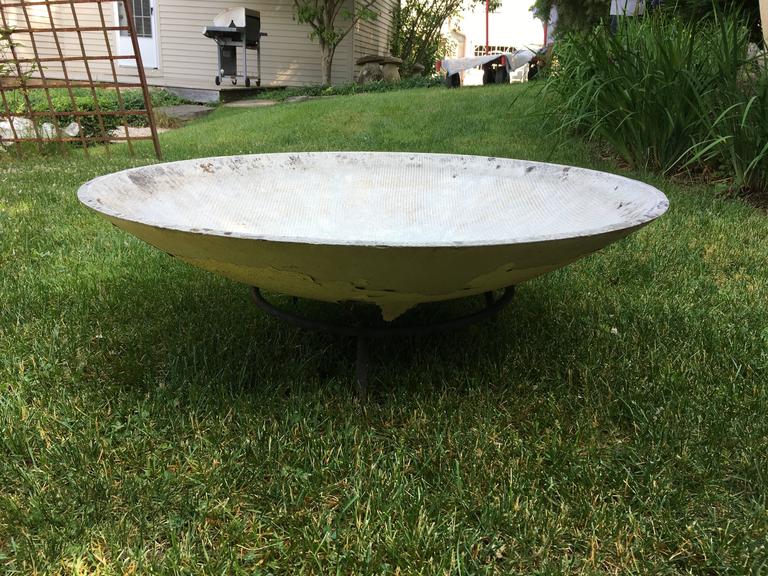 Single Willy Guhl Saucer Planter With Original Iron Stand at 1stDibs