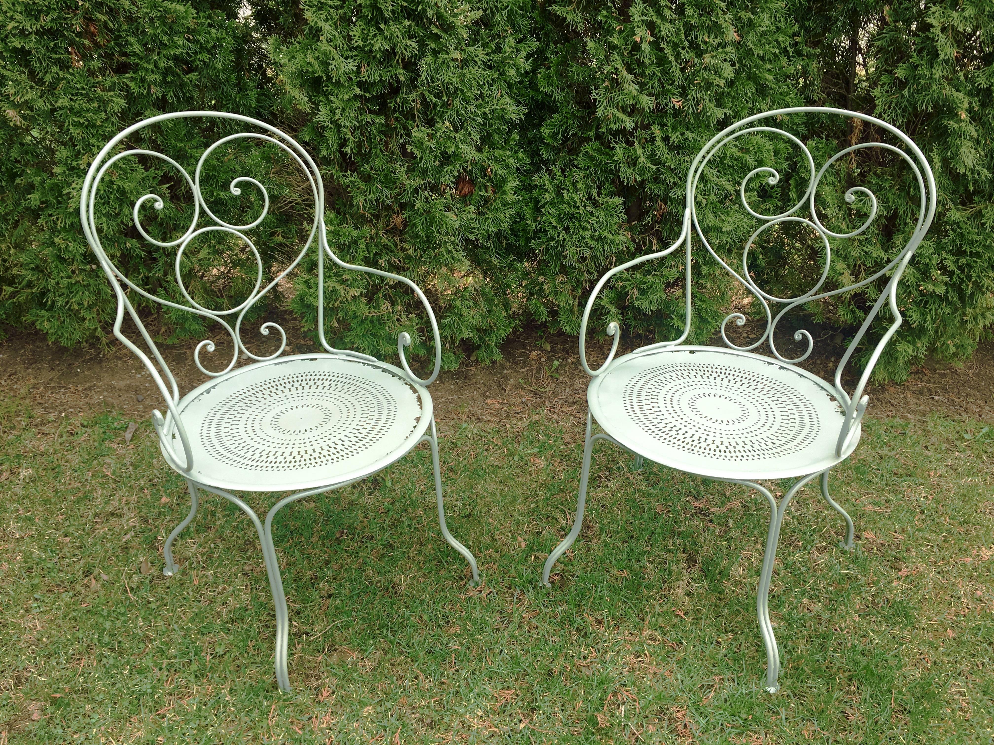 Charming French Wrought Iron Three-Piece Bistro Set 3