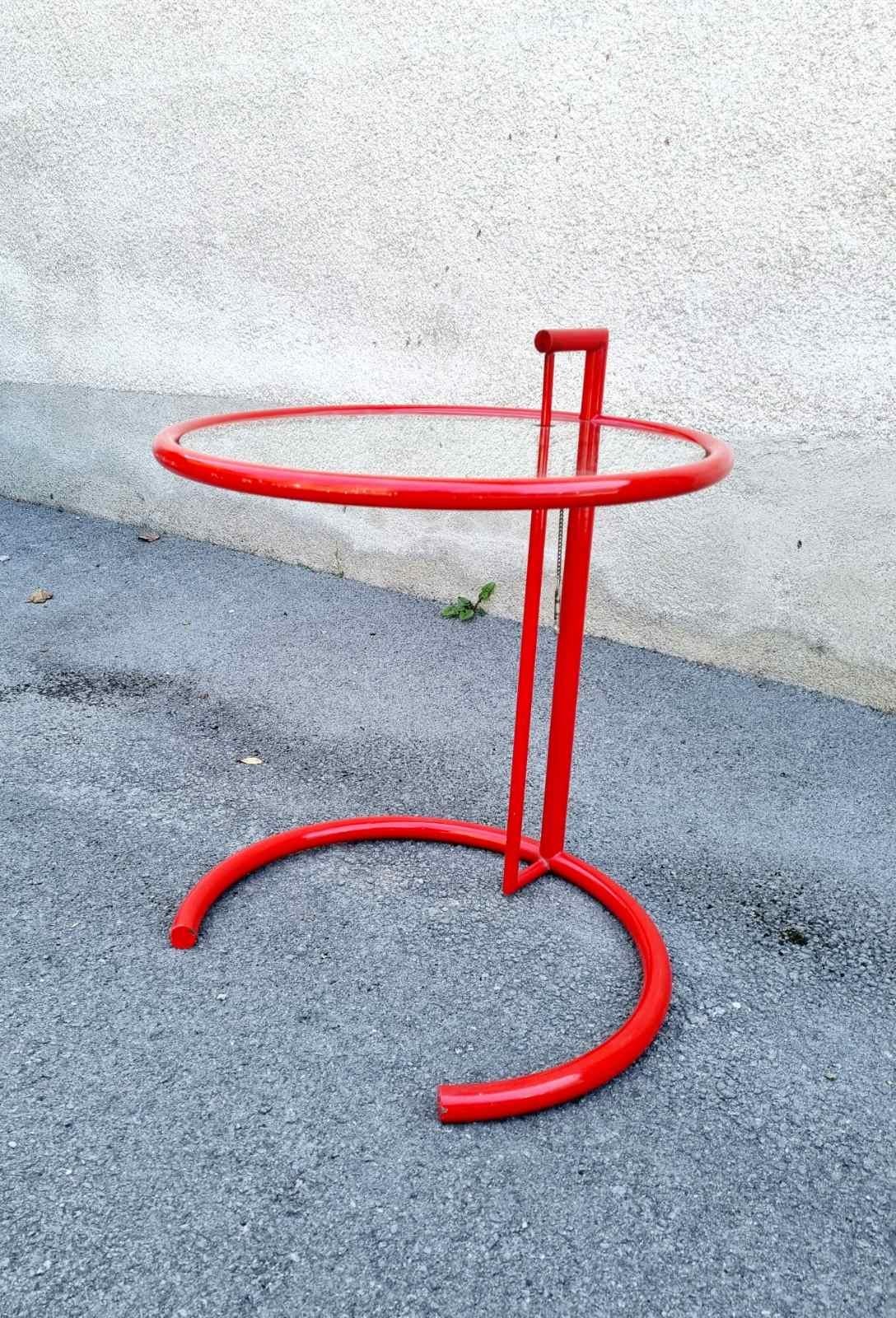 German Bauhaus Adjustable Table E 1027 in Red, Designed by Eileen Gray, ClassiCon, 70s For Sale