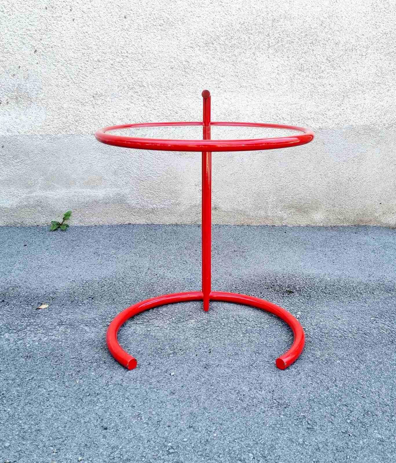 Early 20th Century Bauhaus Adjustable Table E 1027 in Red, Designed by Eileen Gray, ClassiCon, 70s For Sale