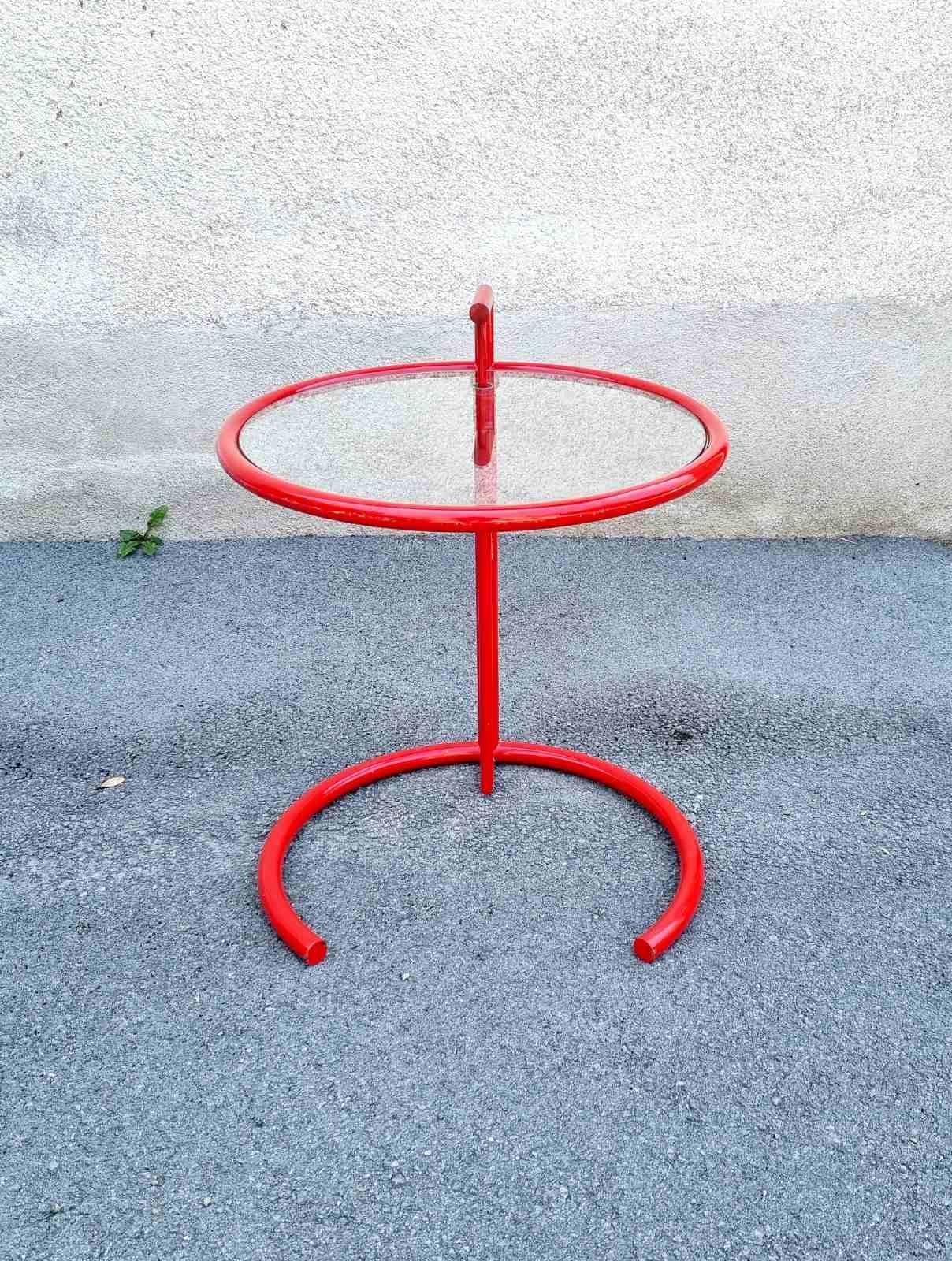 Bauhaus Adjustable Table E 1027 in Red, Designed by Eileen Gray, ClassiCon, 70s For Sale 4