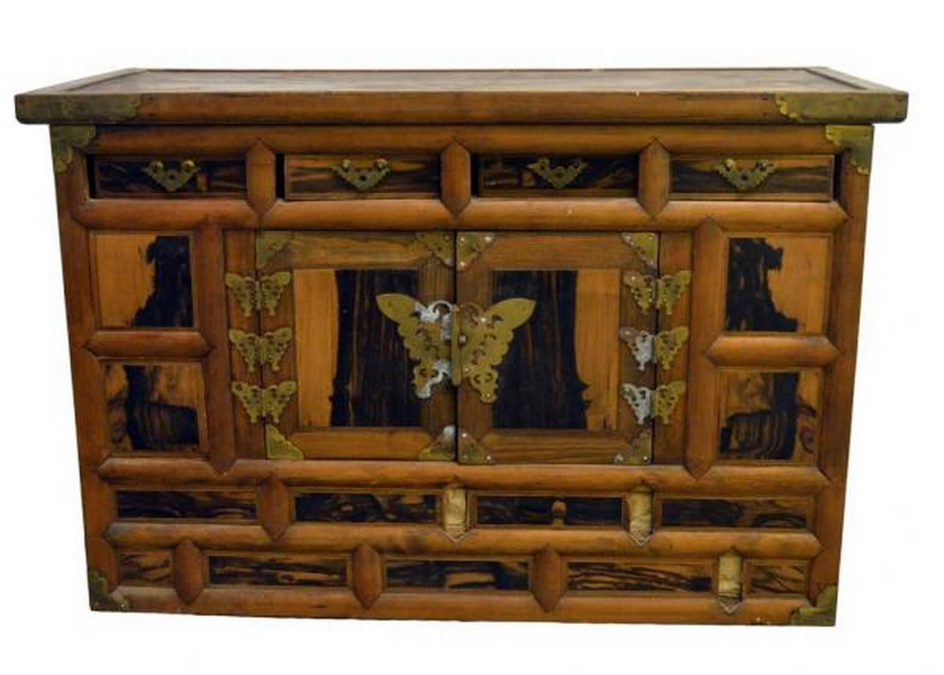 Antique Korean Chest with Butterfly Pattern Brass Hardware from the 19th Century In Good Condition For Sale In Yonkers, NY