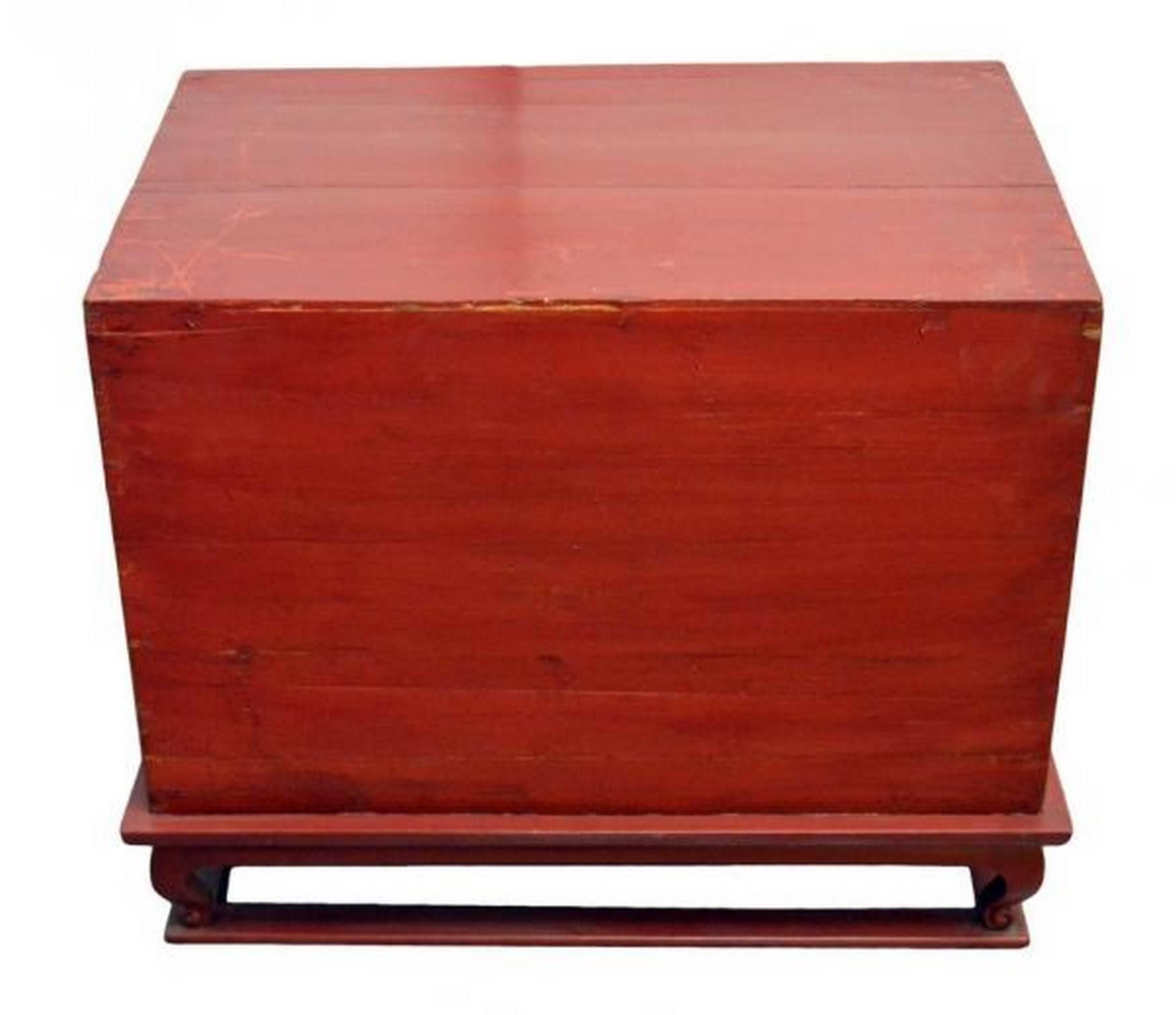 Antique Red Lacquer Bedside Cabinet with Hardware from Mid 19th Century China For Sale 1