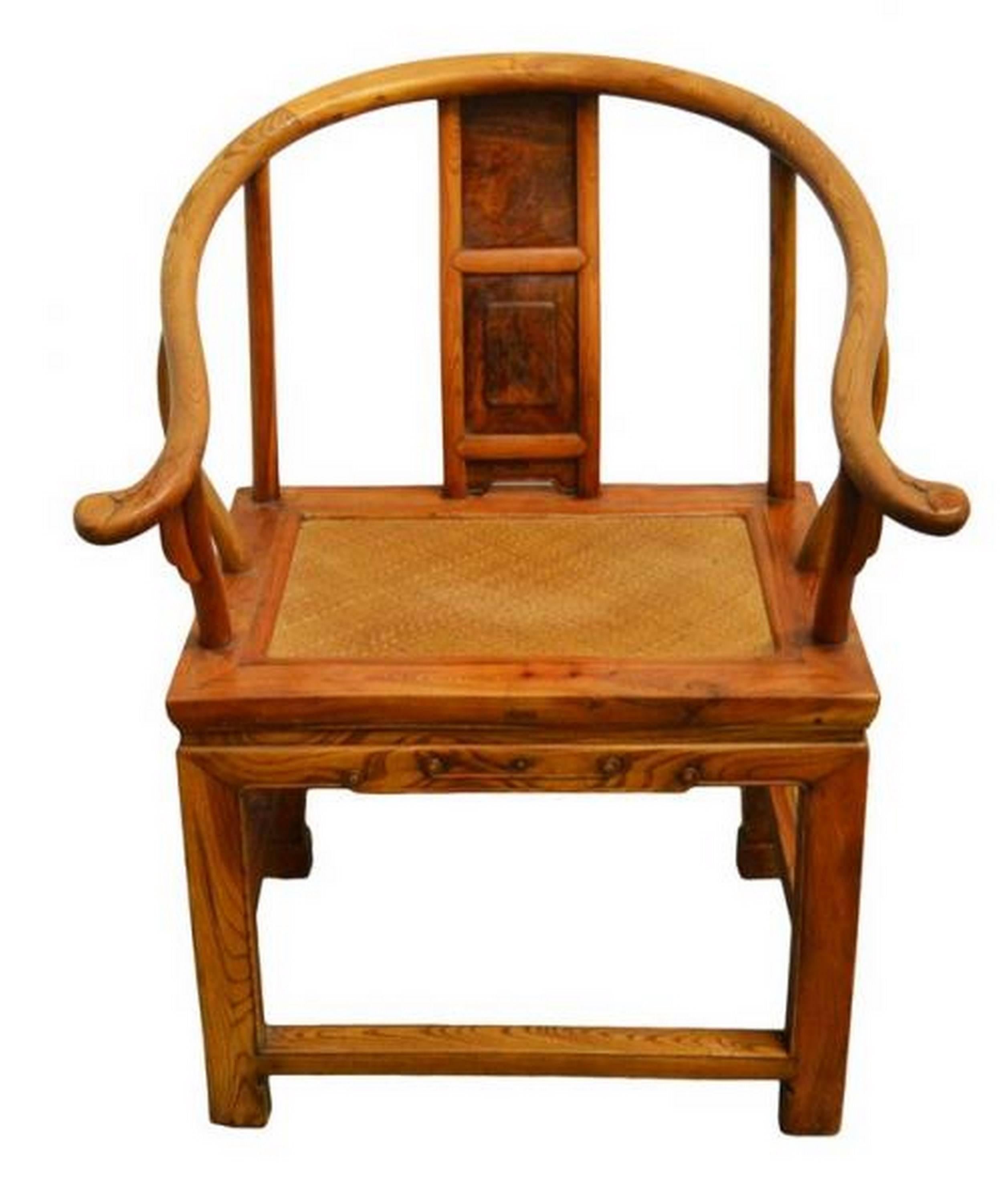 Carved 19th Century Chinese Light Brown Lacquered Horseshoe Back Chair with Rattan Seat
