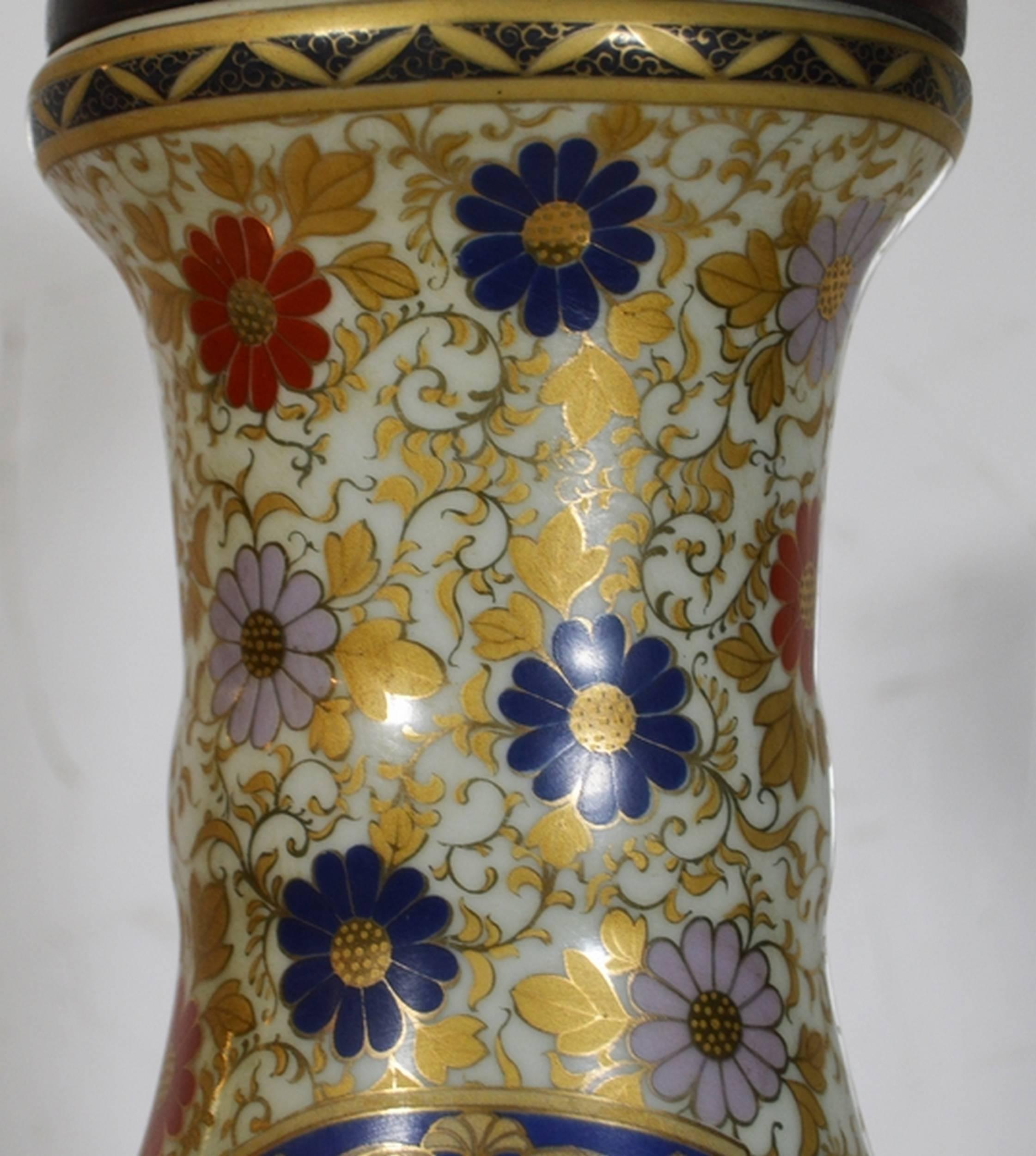 Vintage Hand-Painted Porcelain Lamp with Various Motifs from China, 1970s In Good Condition For Sale In Yonkers, NY
