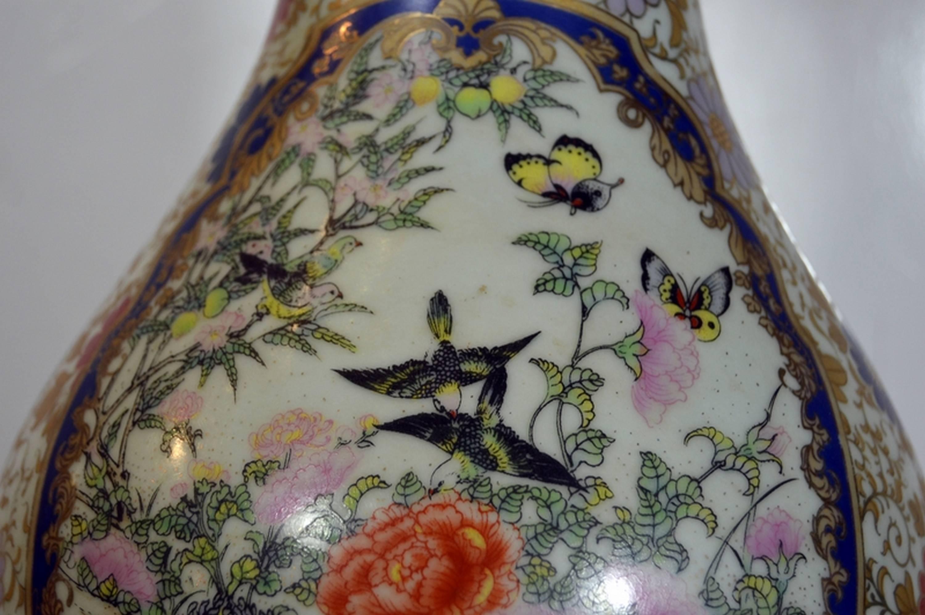 Vintage Hand-Painted Porcelain Lamp with Various Motifs from China, 1970s For Sale 3