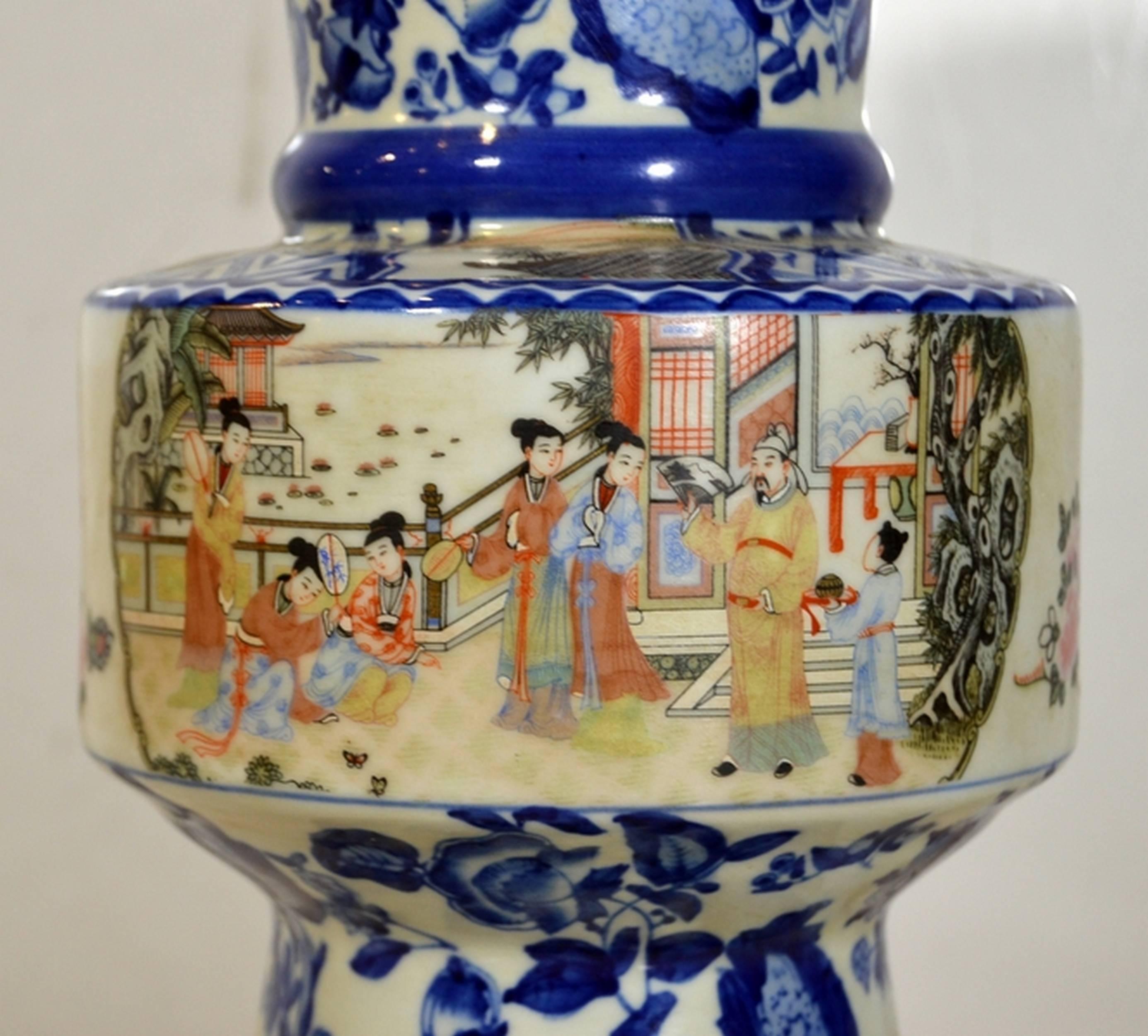 Vintage Chinese Hand-Painted Porcelain Lamp with Characters from the 1970s In Good Condition For Sale In Yonkers, NY