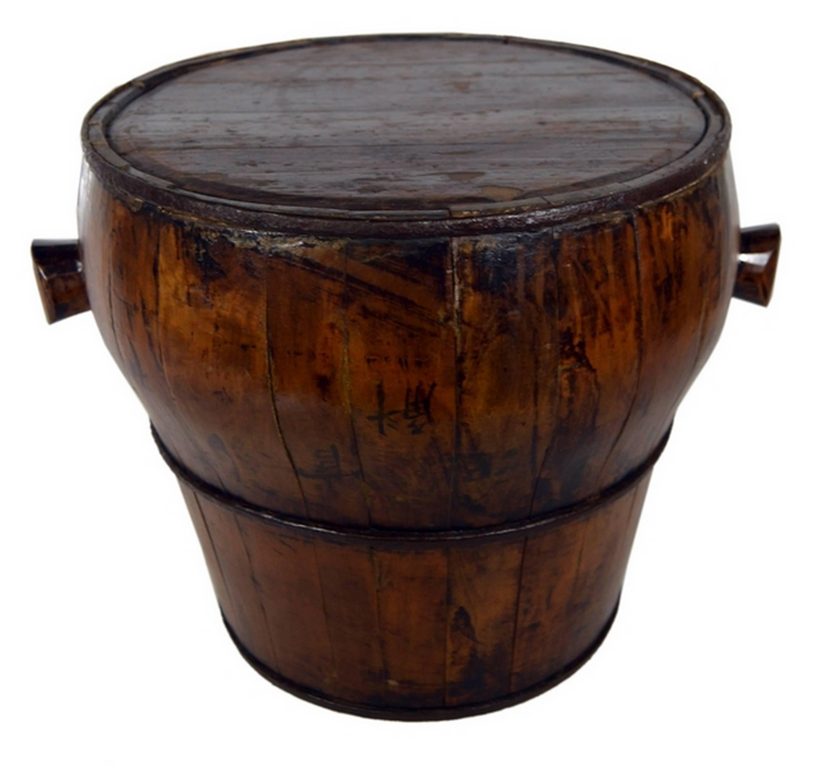 Antique Handmade Drum-Shaped Varnished Grain Basket from 19th Century, China In Good Condition In Yonkers, NY