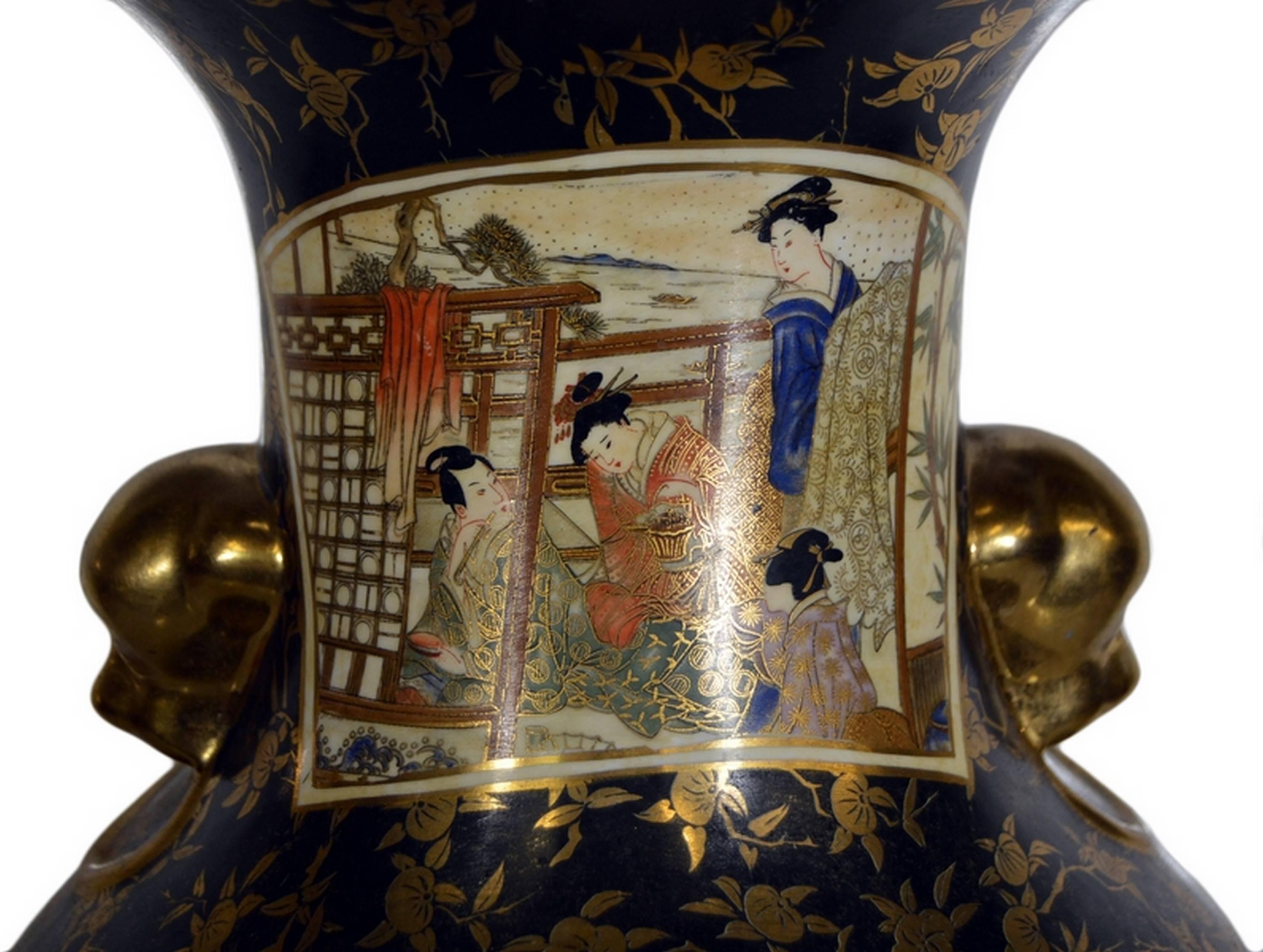 Vintage Hand-Painted Porcelain Vase with Gilded Accents from 20th Century, China In Excellent Condition For Sale In Yonkers, NY