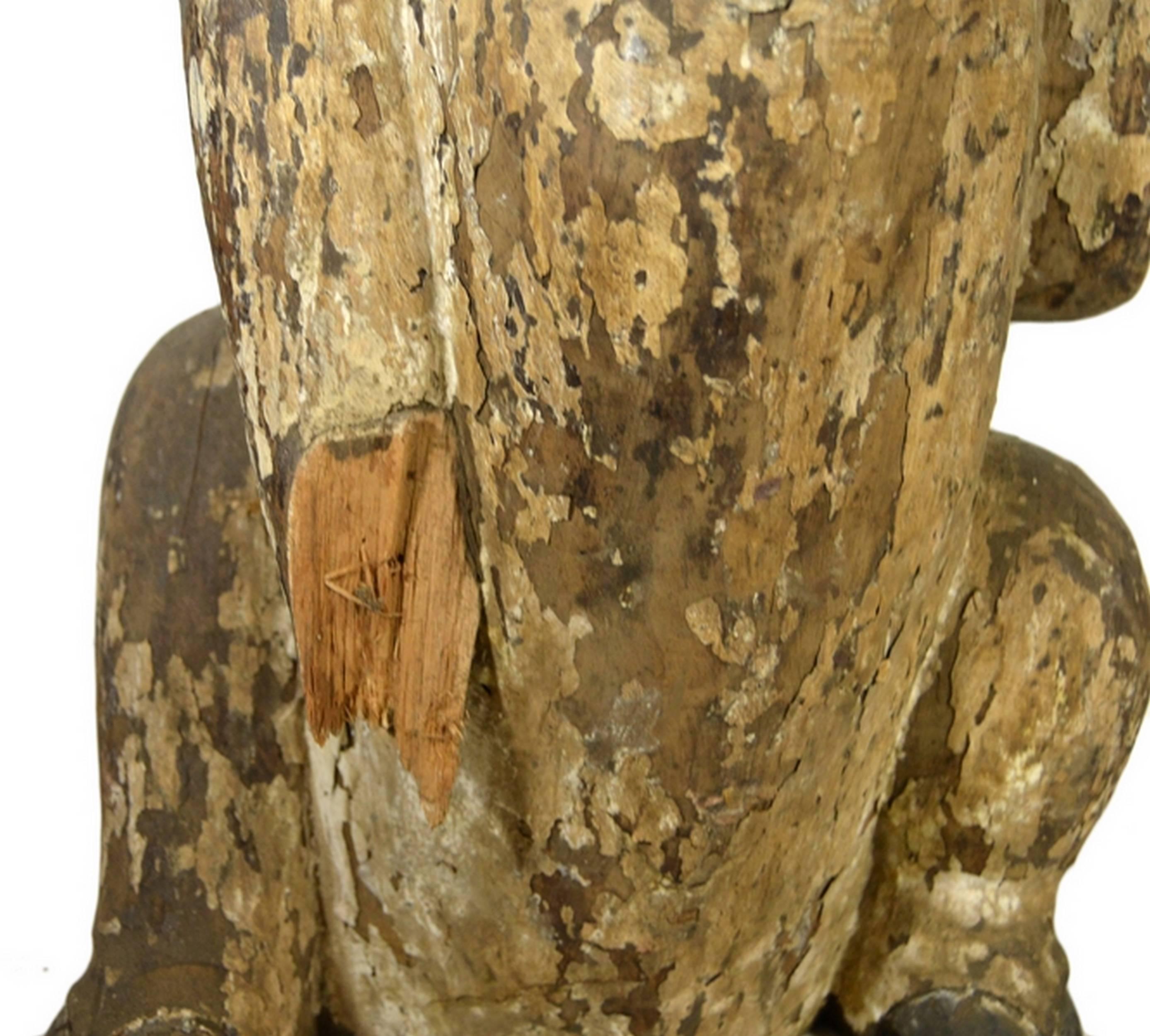 Bois Sculpture de chèvre assise birmane ancienne en bois sculpté à la main du 19ème siècle en vente