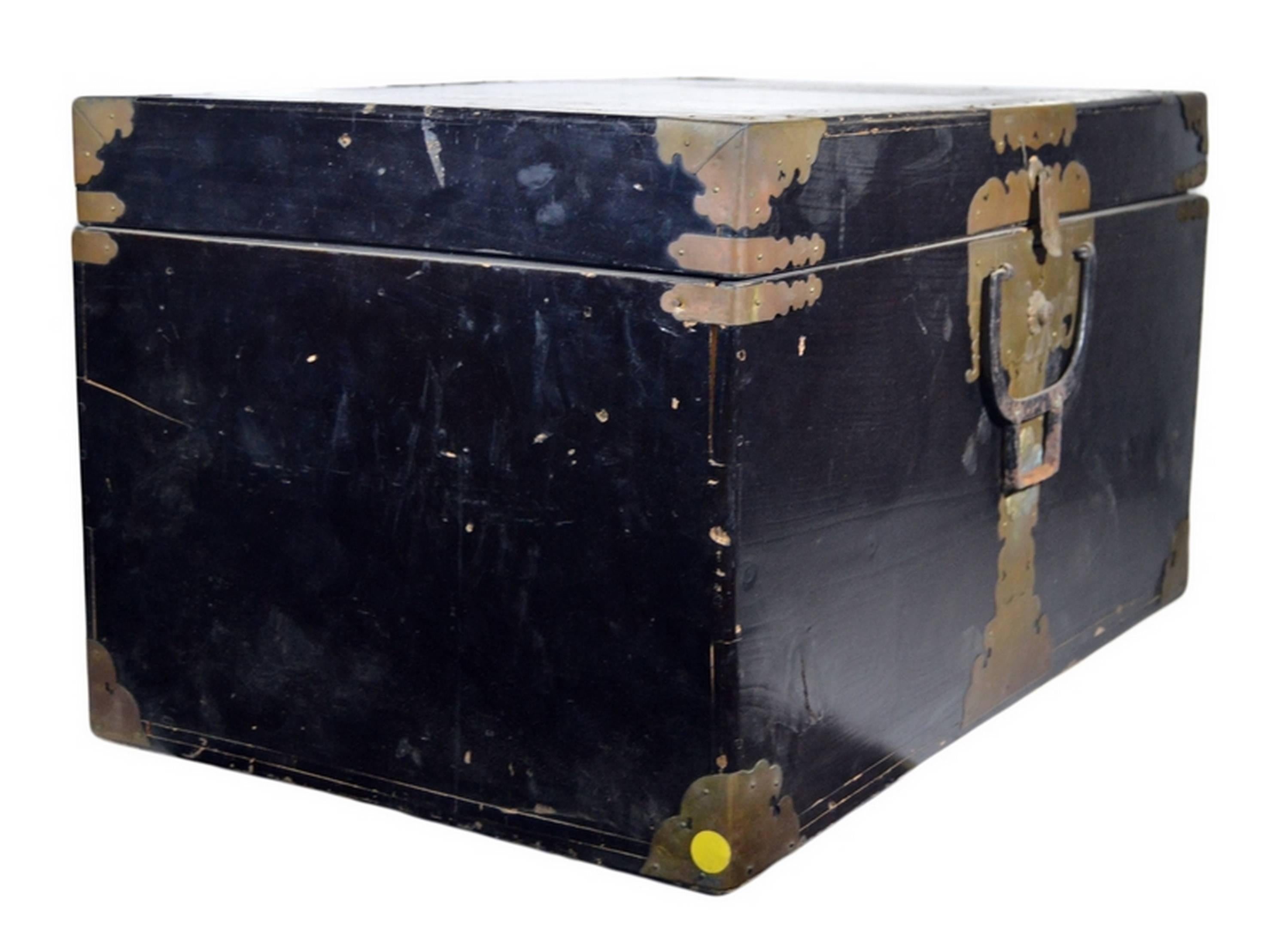 Antique Dark Lacquered Wood Chest with Brass Hardware, Japan, 19th Century 3