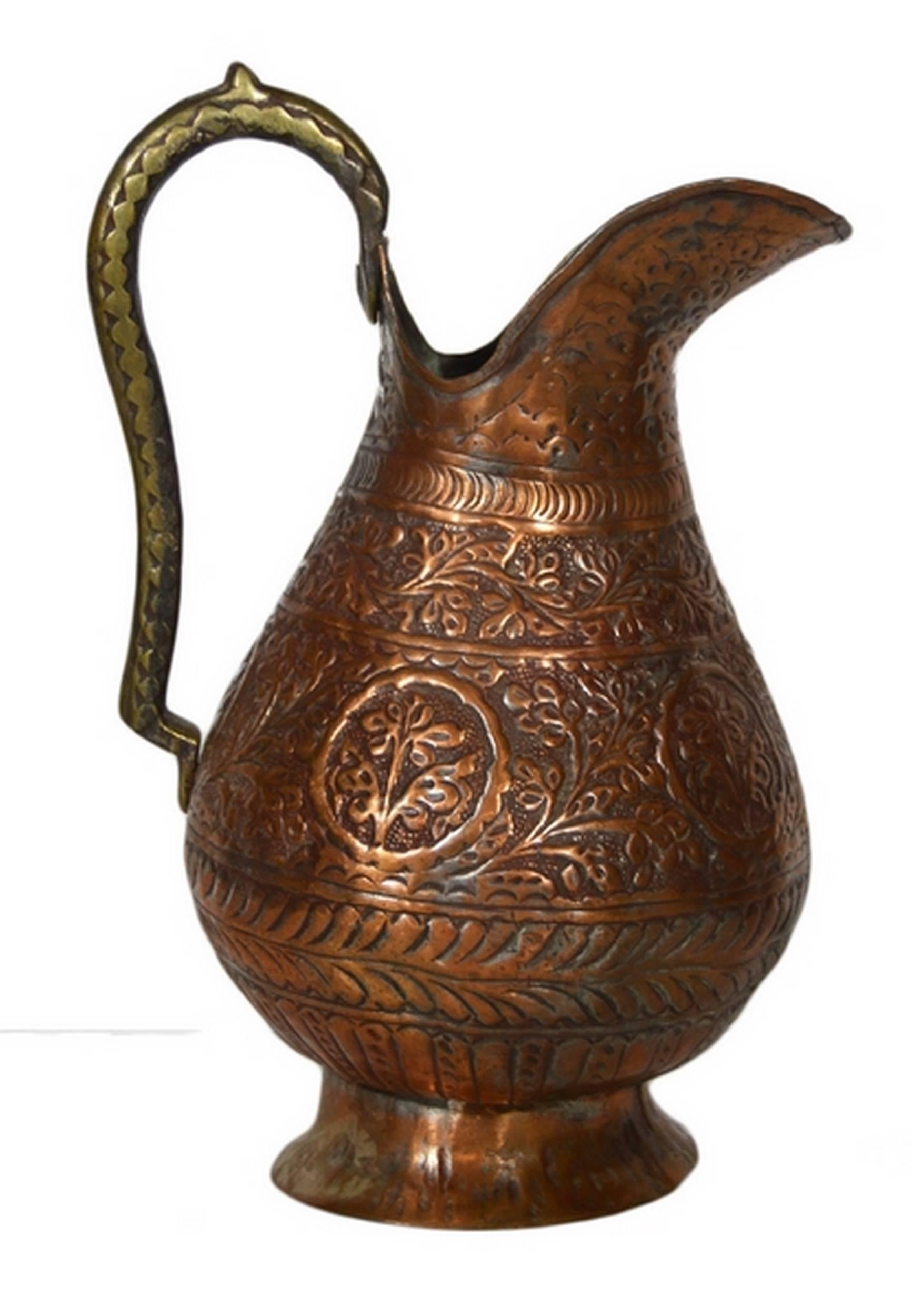 drew pitcher antique