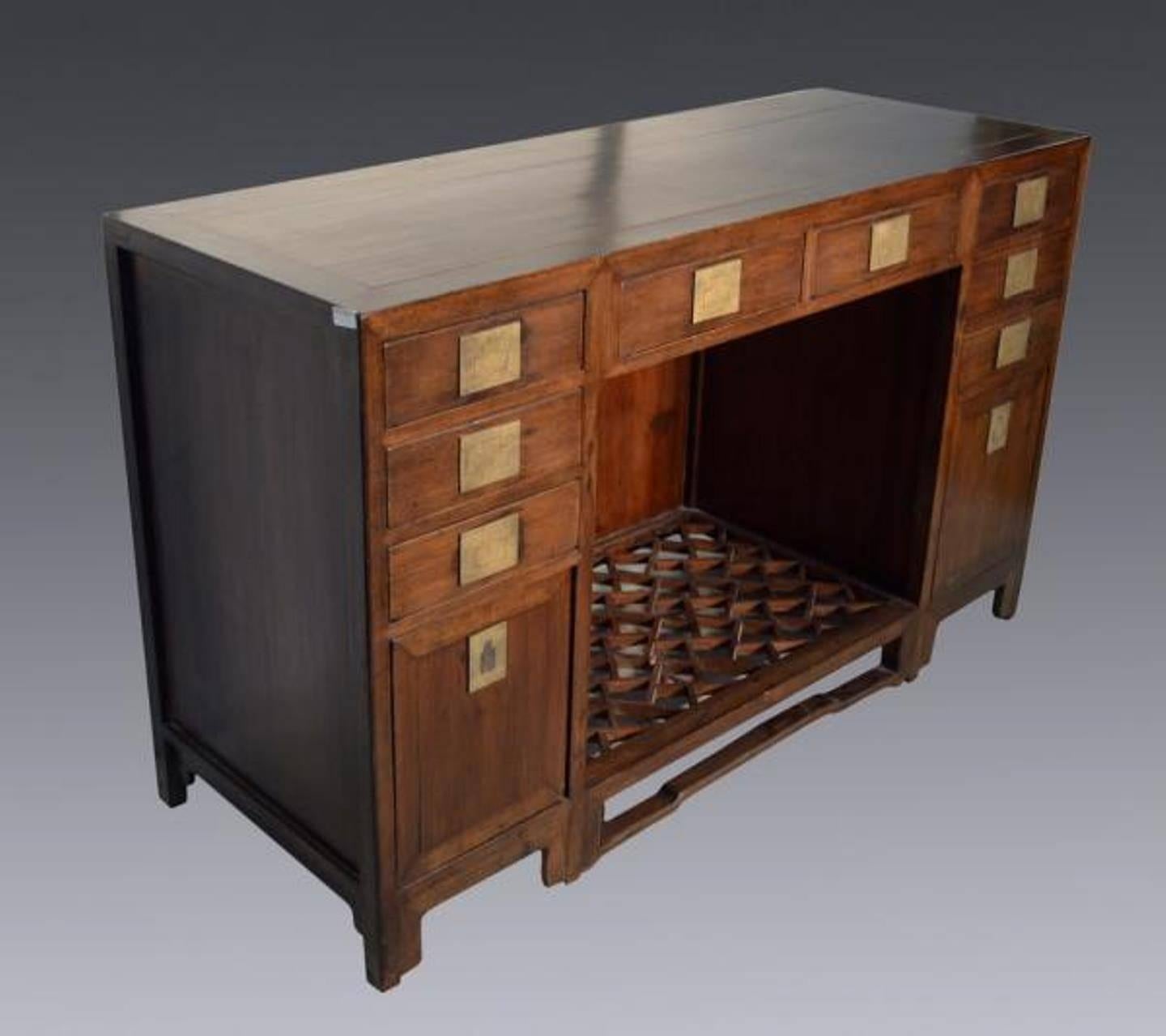 Antique Fretwork Desk with Bronze Hardware and Drawers from China, 19th Century In Excellent Condition In Yonkers, NY