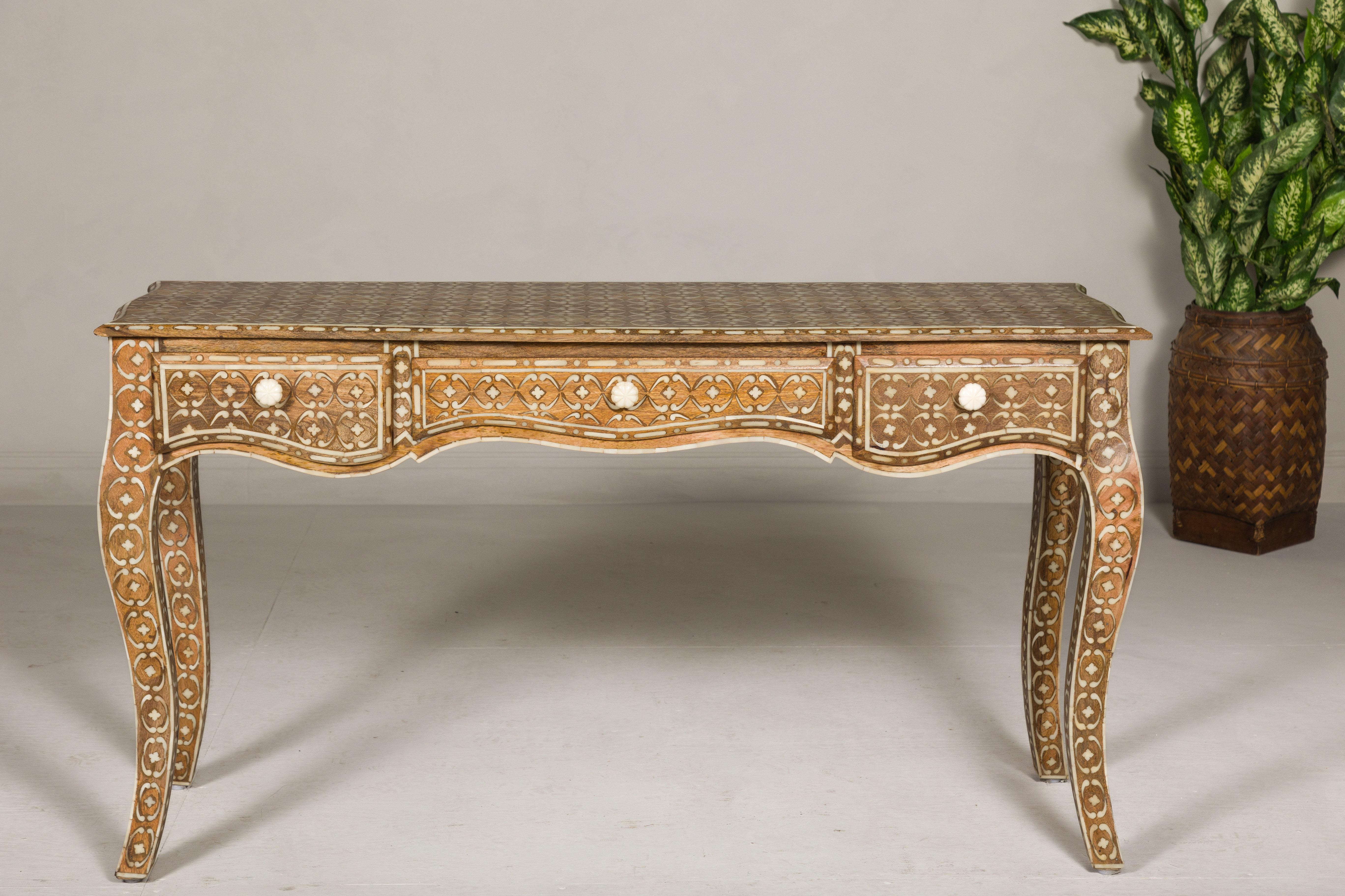Anglo-Indian Louis XV Style Console Table with Three Drawers and Cabriole Legs For Sale 1