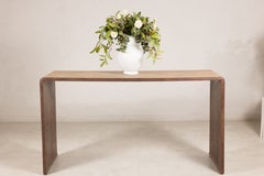 Konsolentisch im Vintage-Landhausstil aus geflochtenem Rattan und Holz im Wasserfall-Design