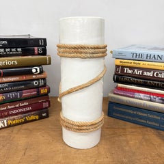 Vaso cilindrico in ceramica “Rope Design”, bianco e nero