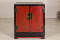 Armoire chinoise de la dynastie Qing, en laque rouge et noire, ornée de motifs de phénix