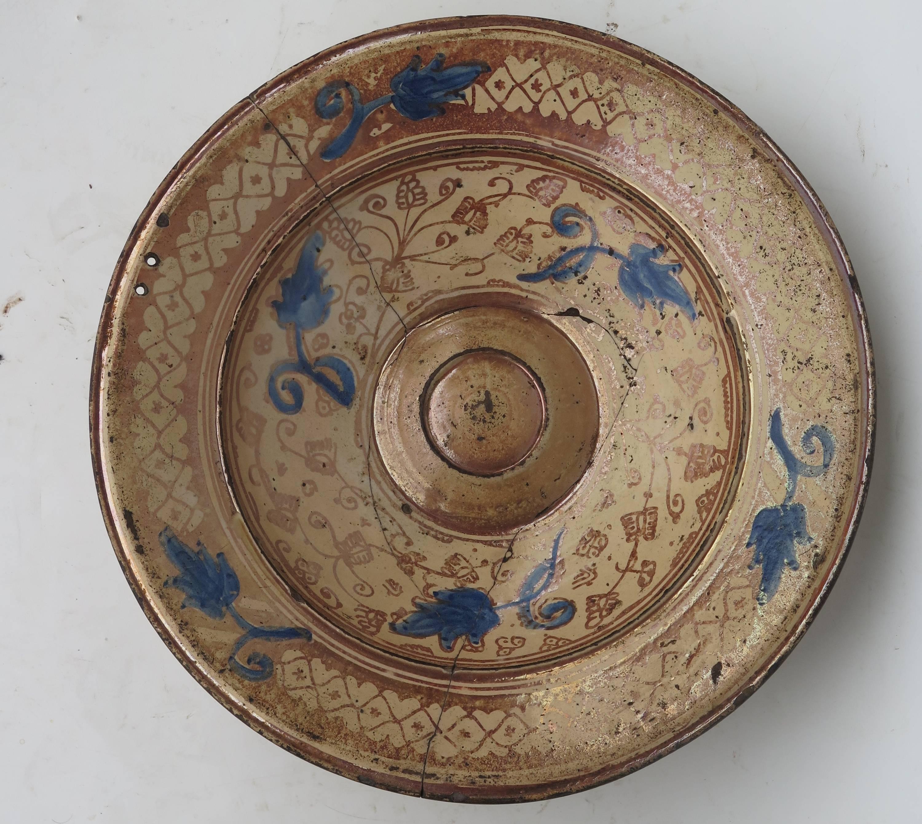 18th Century and Earlier 16th Century Spanish Hispano Moresque Copper Lustre Charger