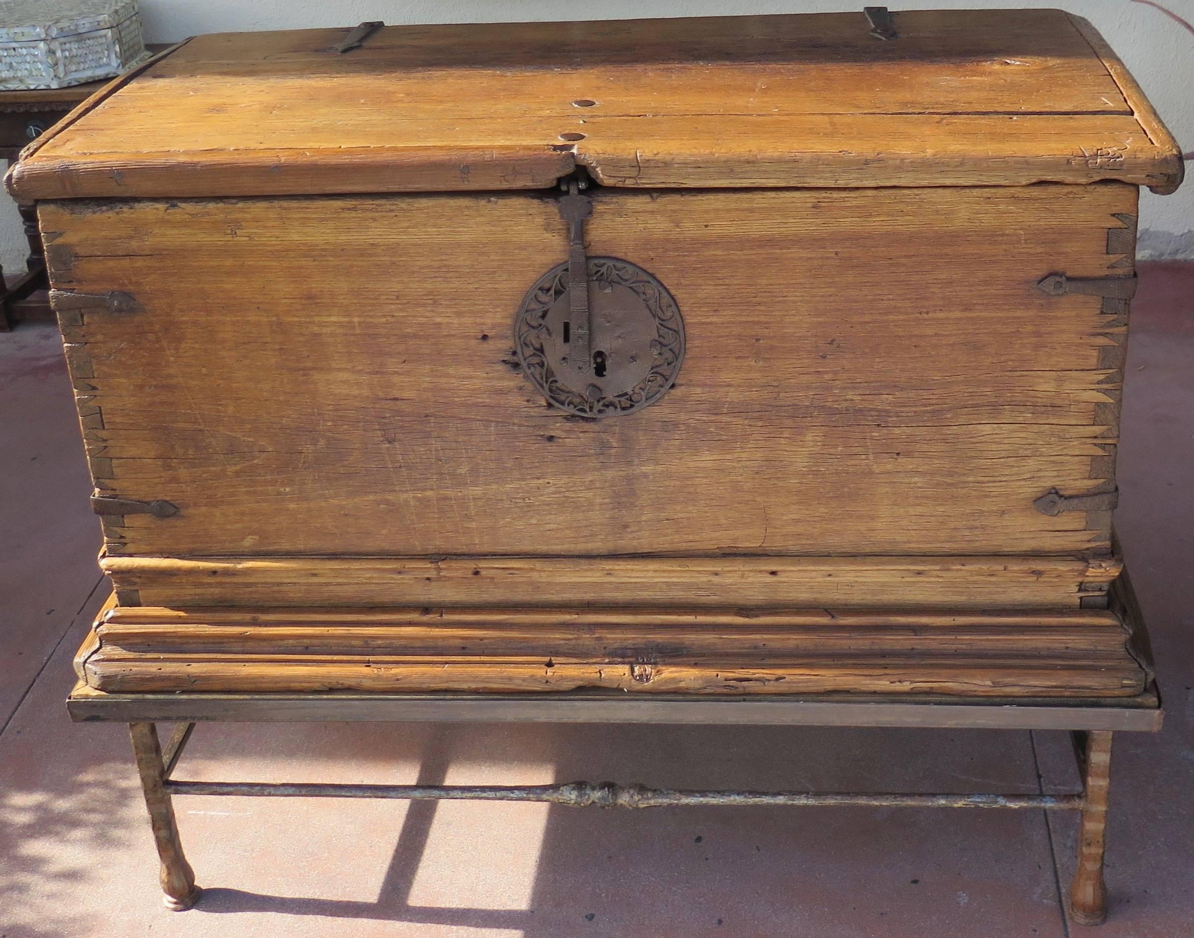 18th Century Mexican Spanish Colonial Sabino Wood Chest on Iron Base 2