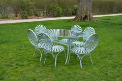 Dining Table and Chairs of Spring Steel