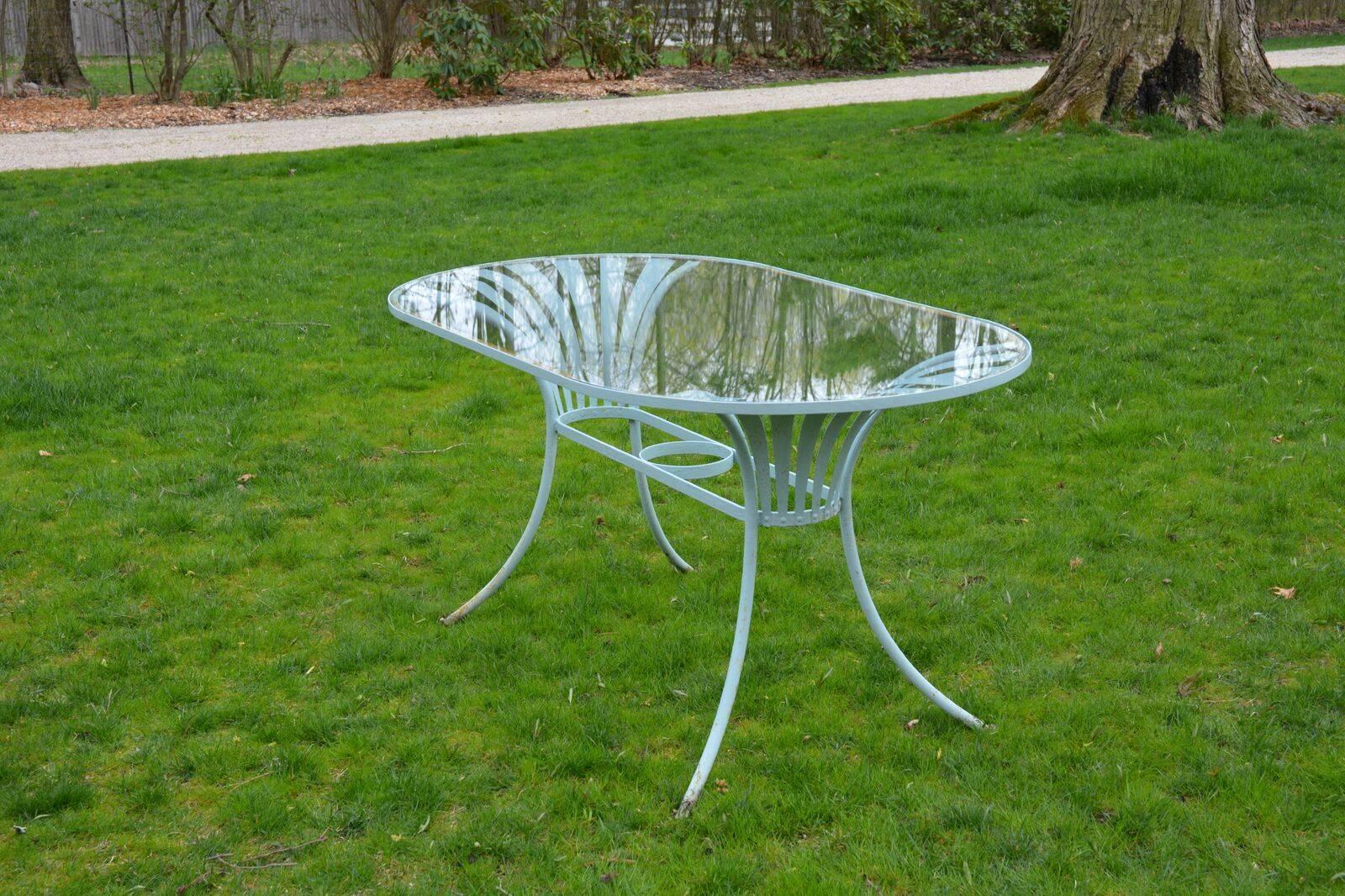 Metalwork Dining Table and Chairs of Spring Steel