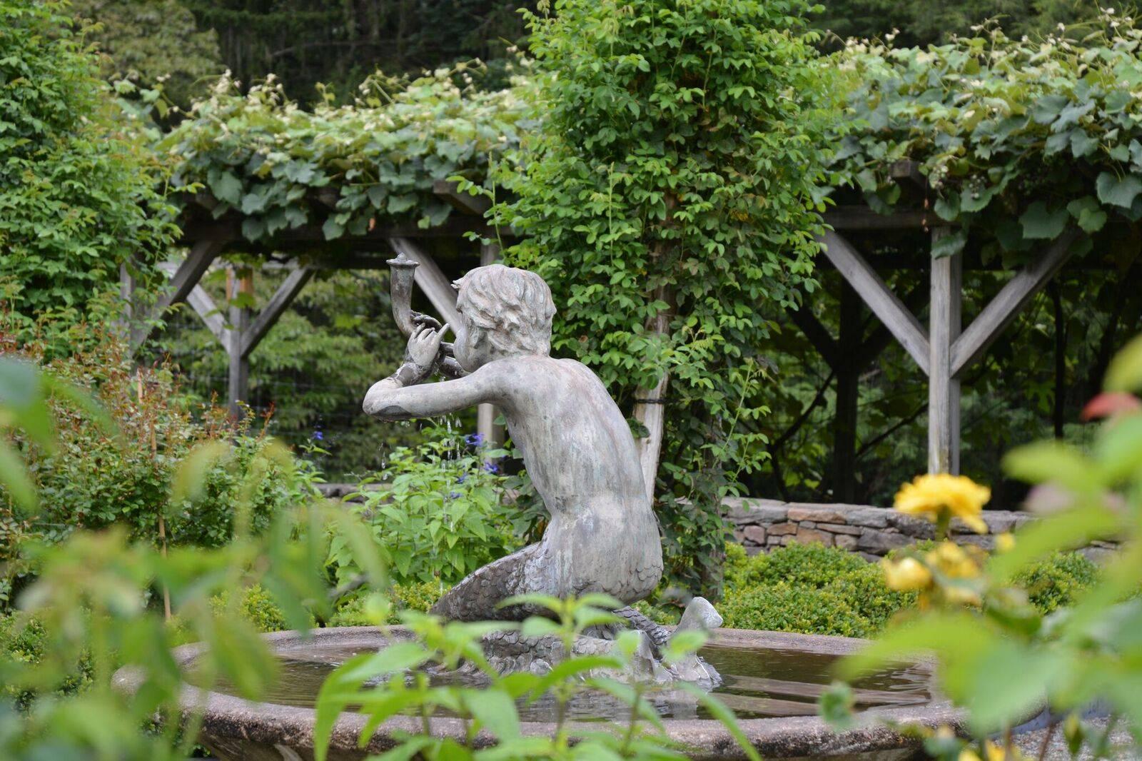 Fountain Figure of Merboy In Good Condition In Katonah, NY
