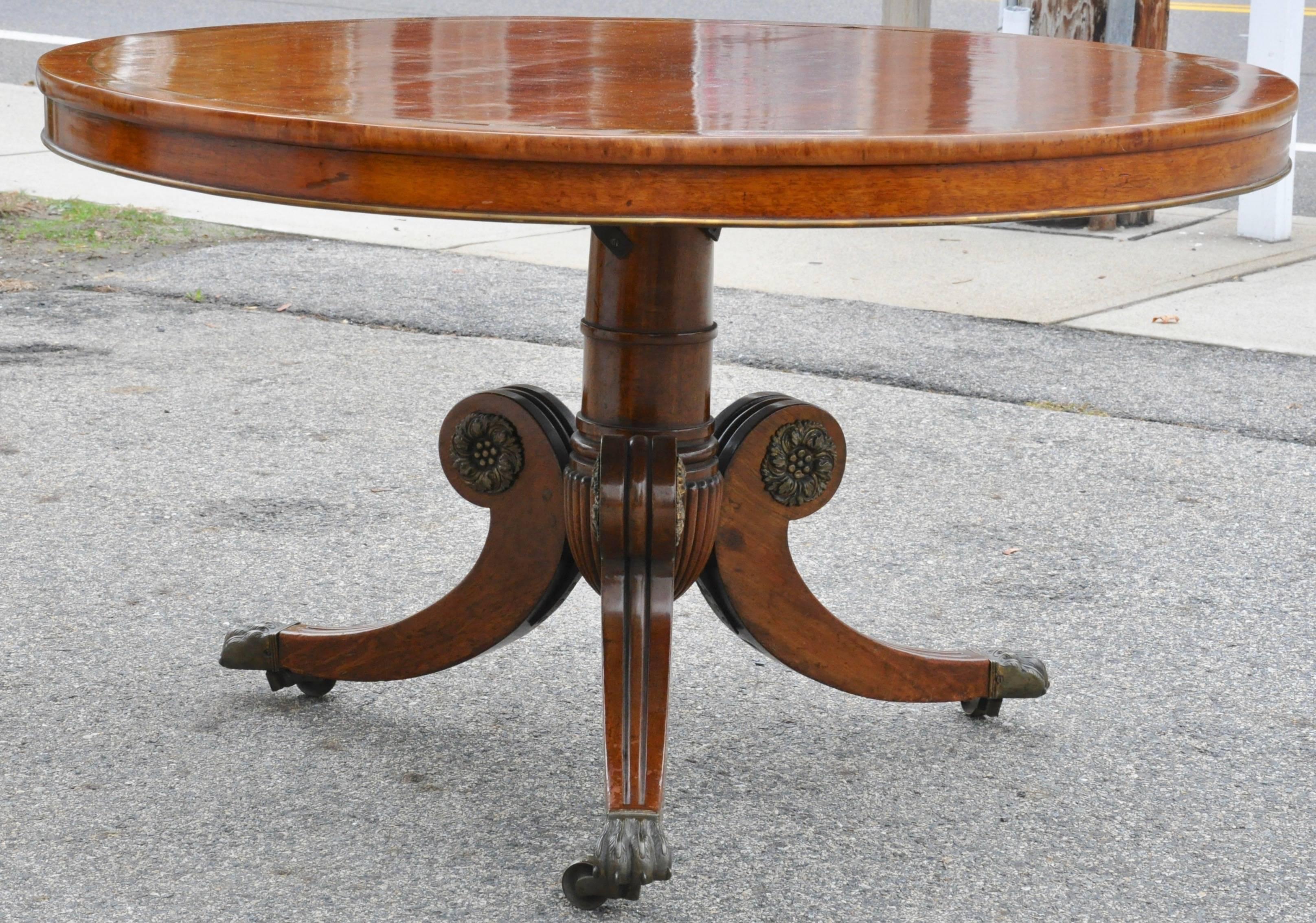 English Period Regency Neoclassical Mahogany Center Dining Table 