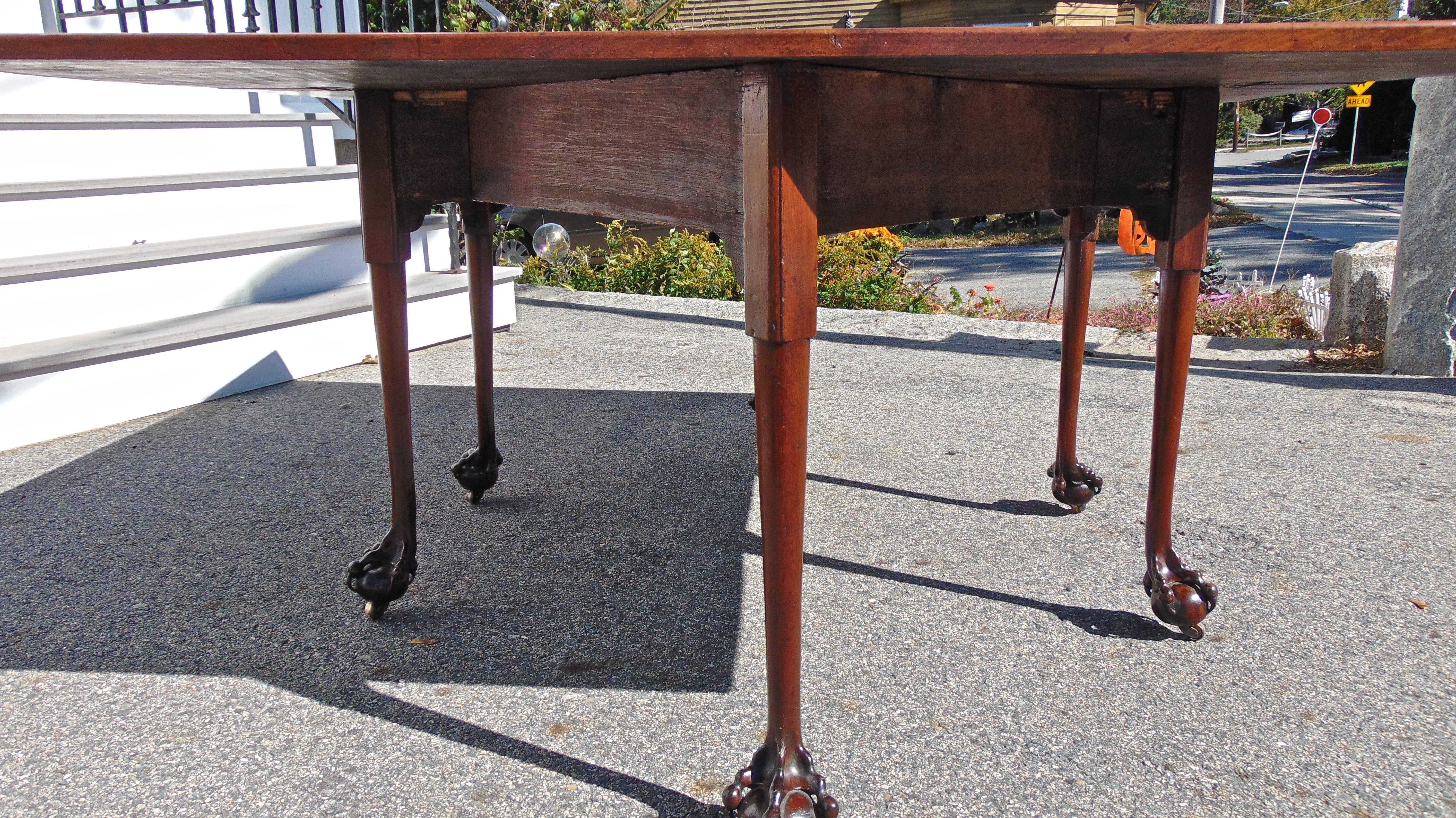 Great Britain (UK) English Chippendale Reticulated Ball and Claw Foot Drop-Leaf Table For Sale