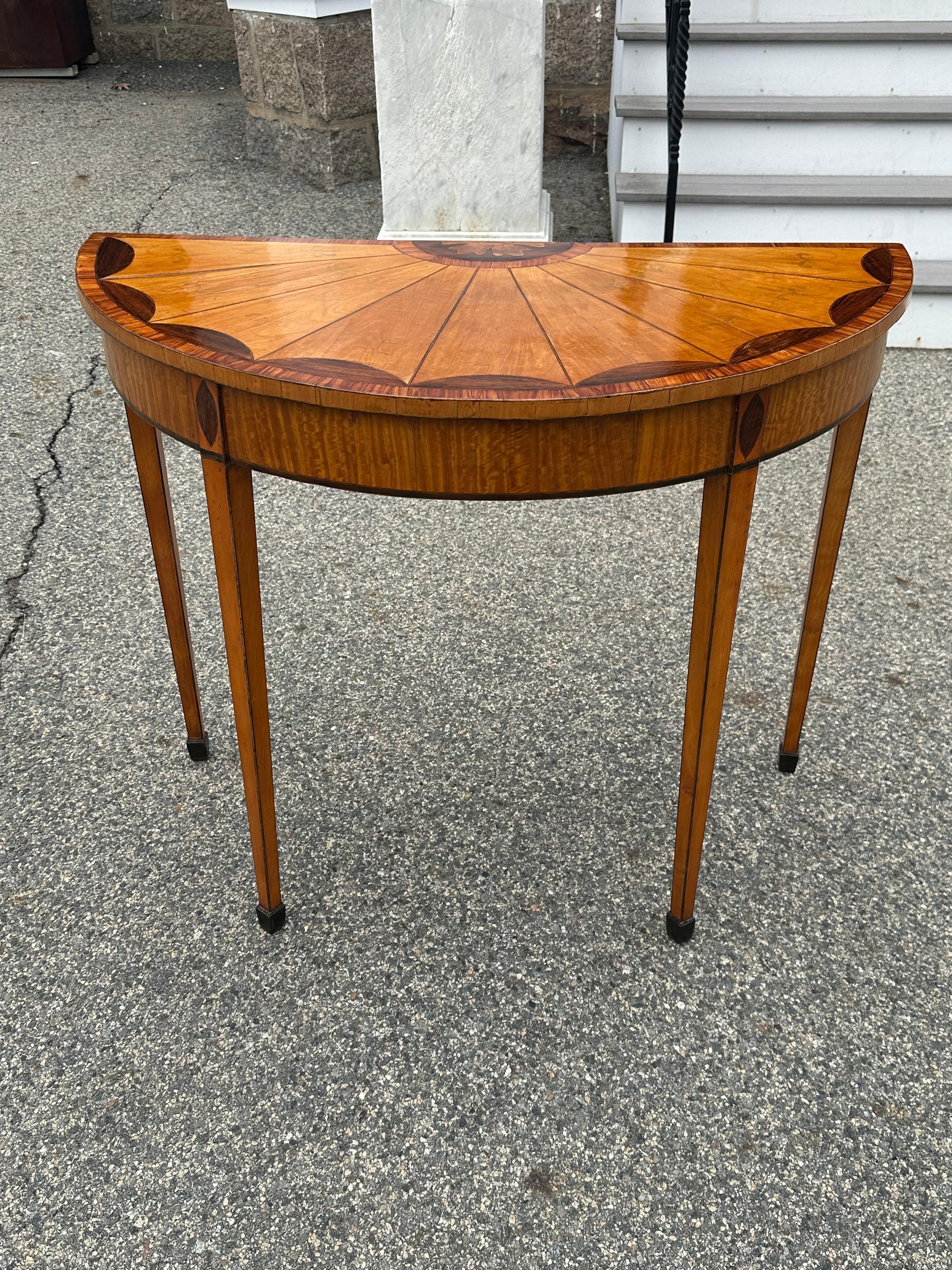 Pair of 19th Century English Satinwood Demi-lune Tables For Sale 1