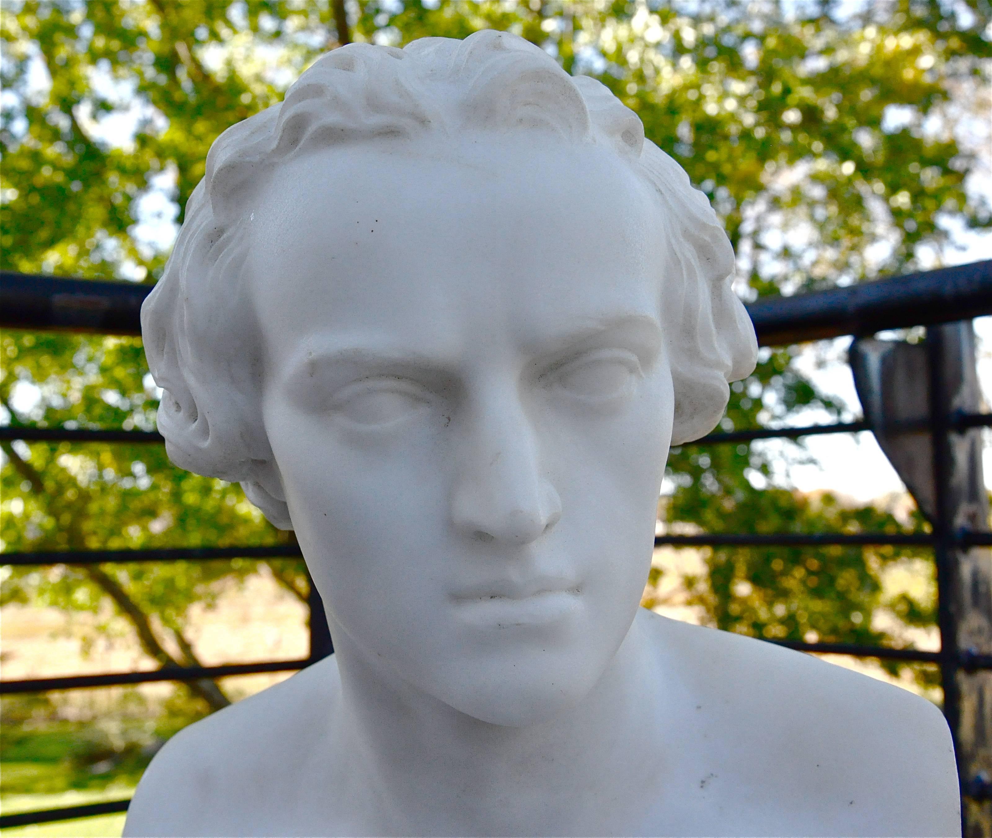 Neoclassical Pair of Mid-19th Century Marble Busts of Schiller and Goethe