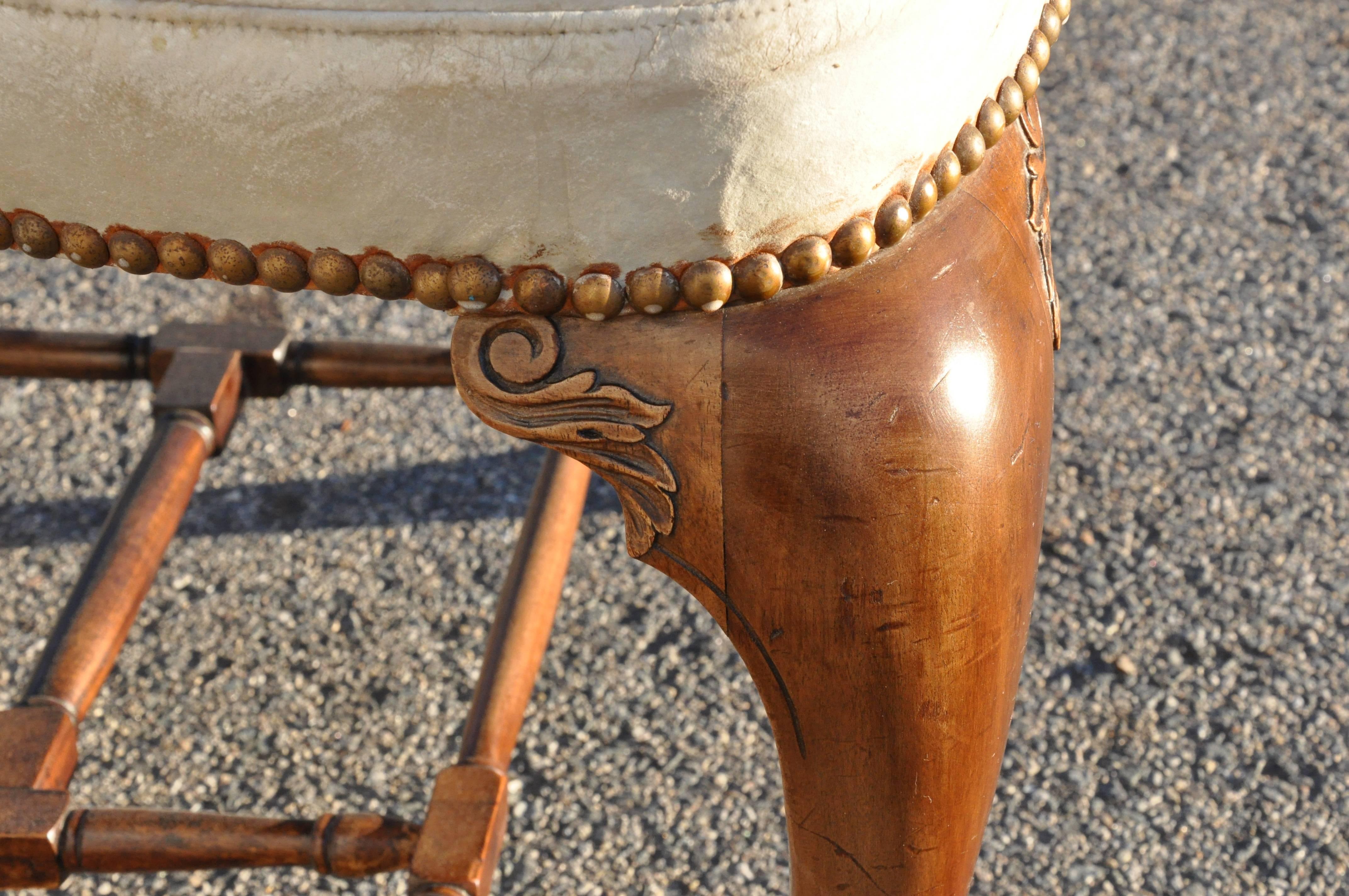 Well Proportioned Georgian Mahogany Reading or Cockfighting Chair In Excellent Condition In Essex, MA