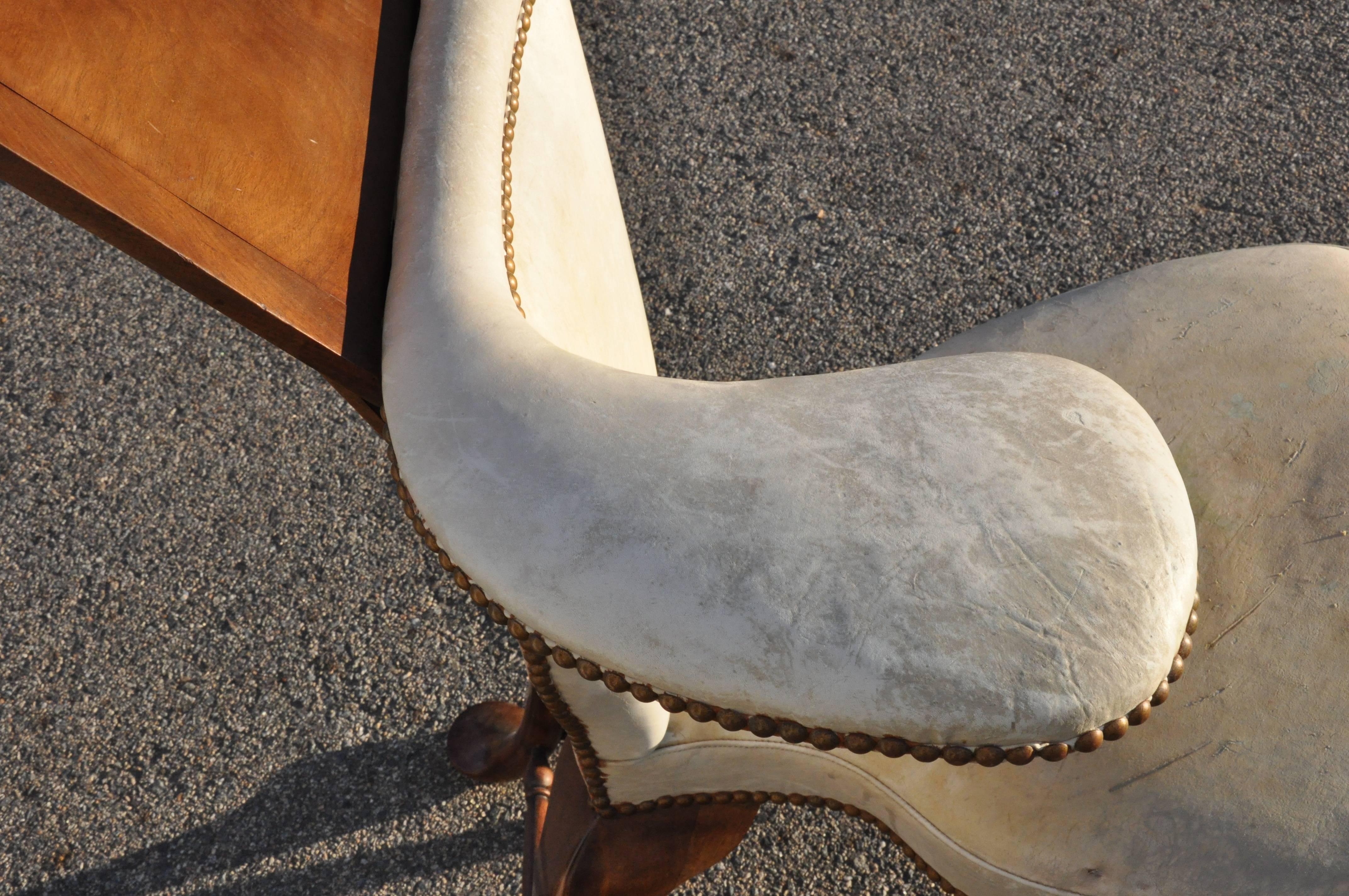 Well Proportioned Georgian Mahogany Reading or Cockfighting Chair 1
