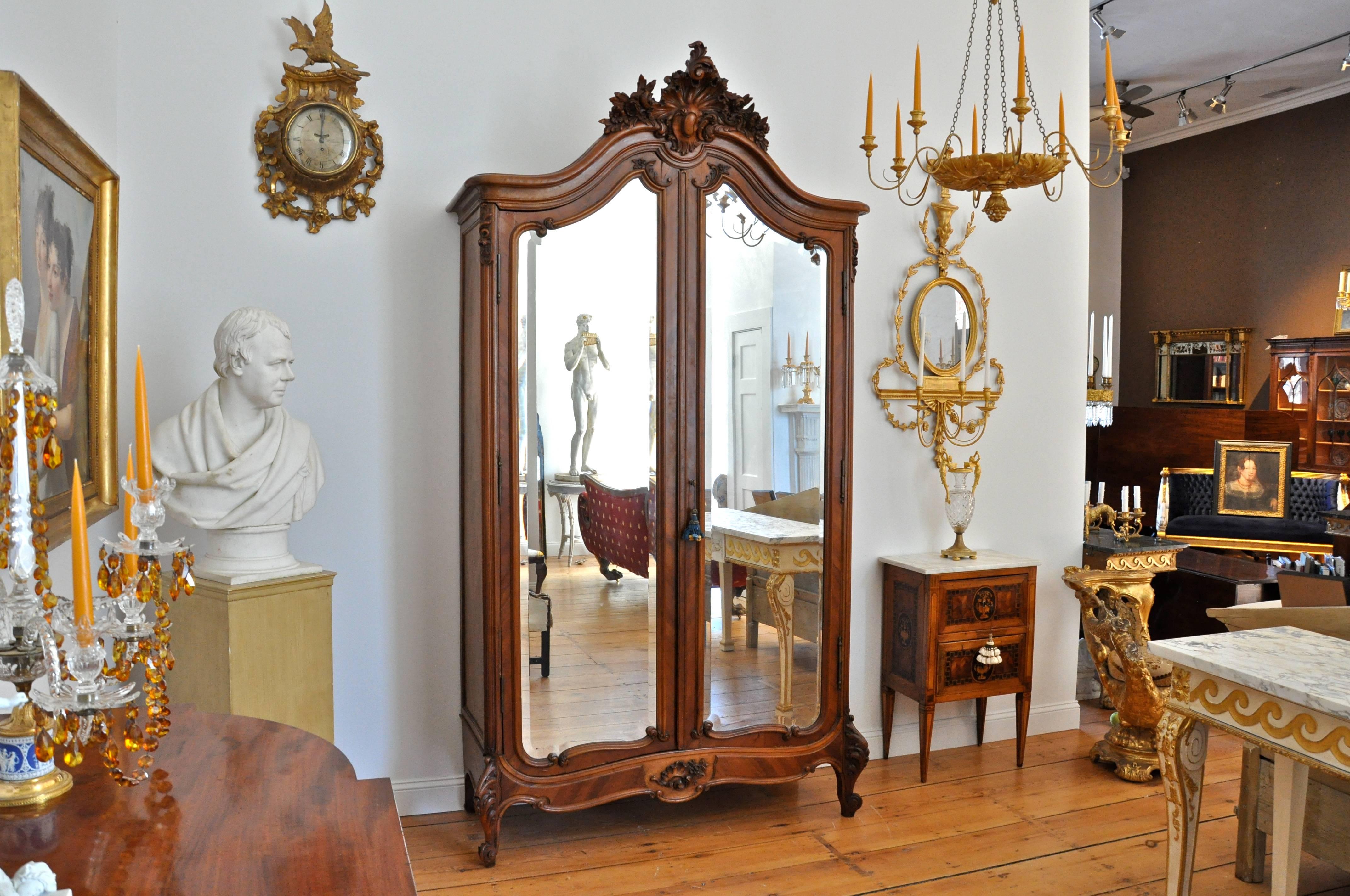 Late 19th Century French Louis XV Style Mirrored Walnut Armoire 6