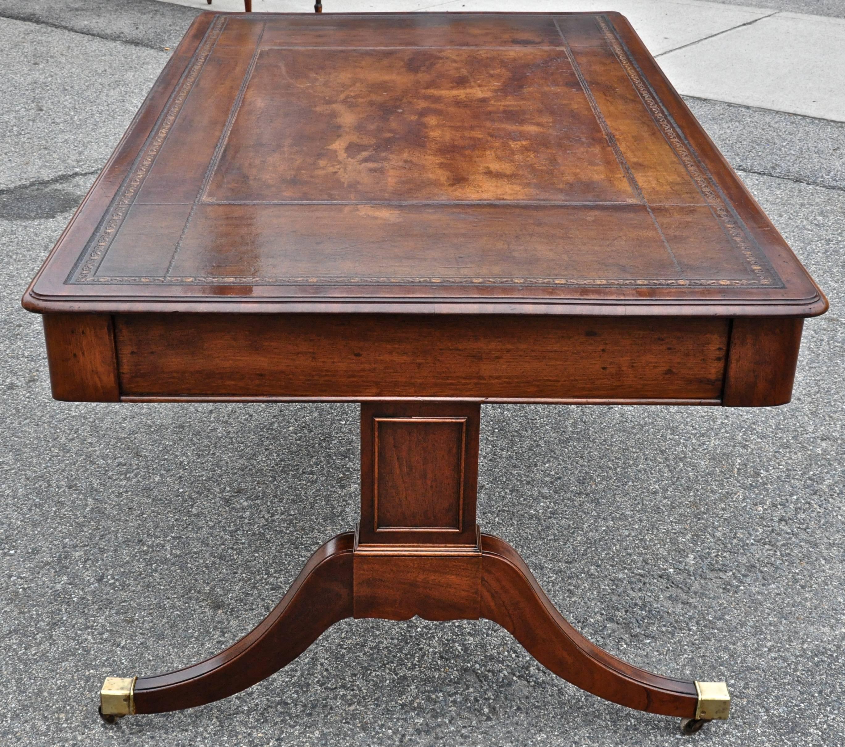 English 19th Century Regency Mahogany Pedestal Partner's Desk