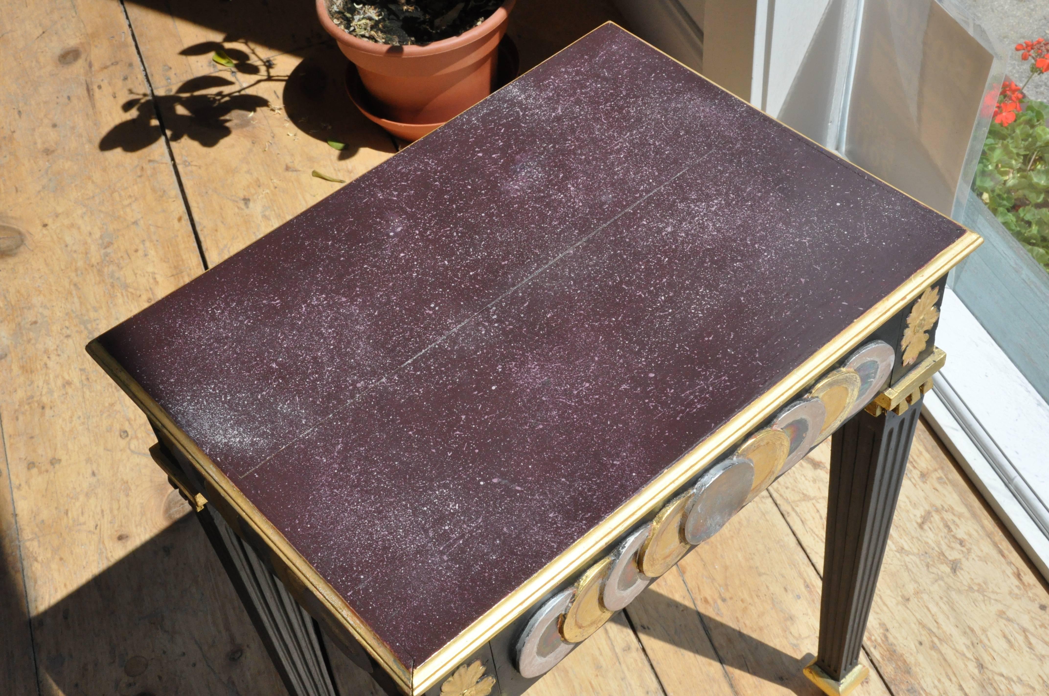 Neoclassical Pair of Faux Porphyry Painted Side Tables For Sale
