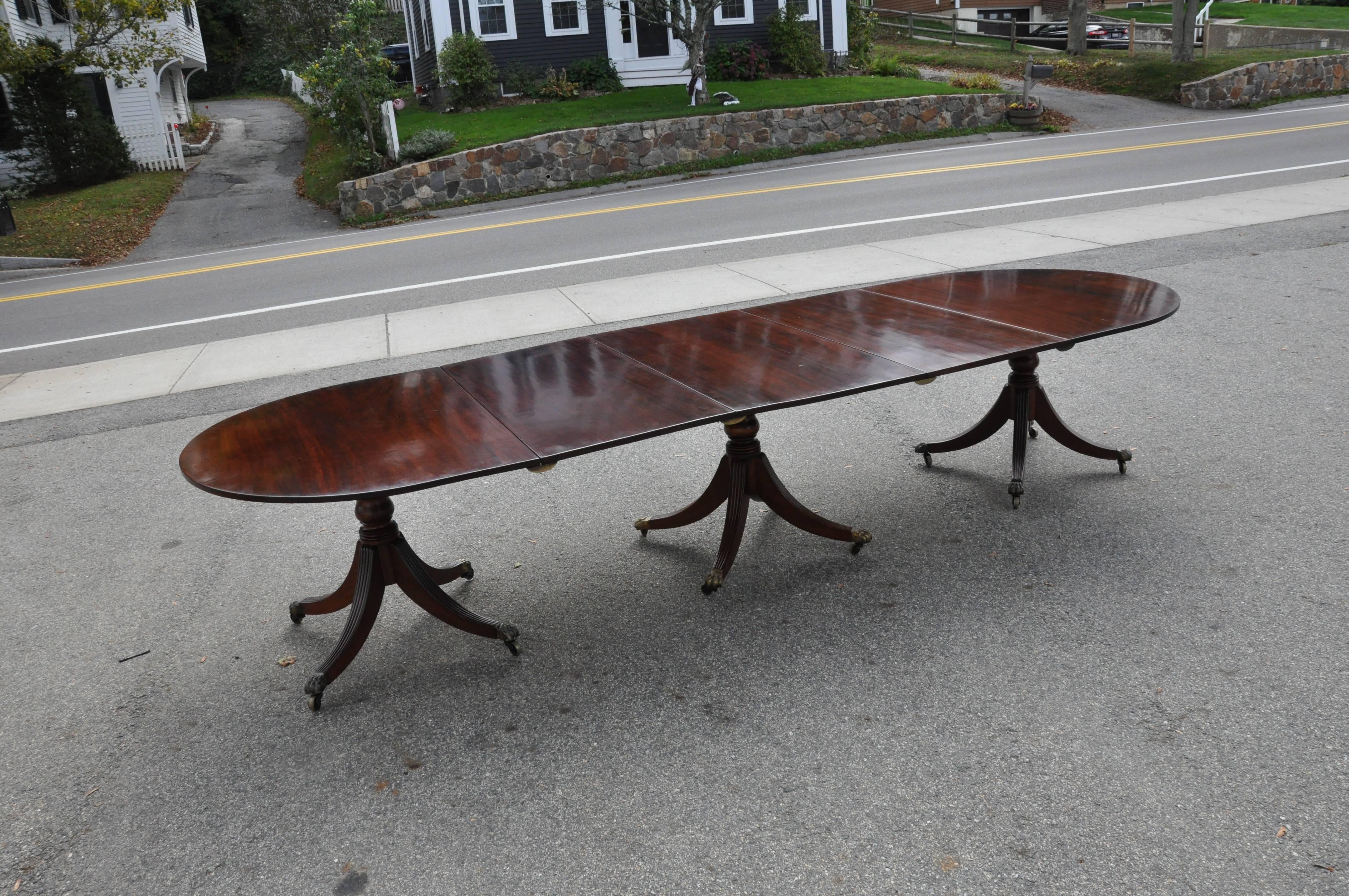 Period three pedestal dining table
--American or English
--Tiltop Mechanism
--Solid Mahogany
--Two Leaves
--Well Figured Wood

95