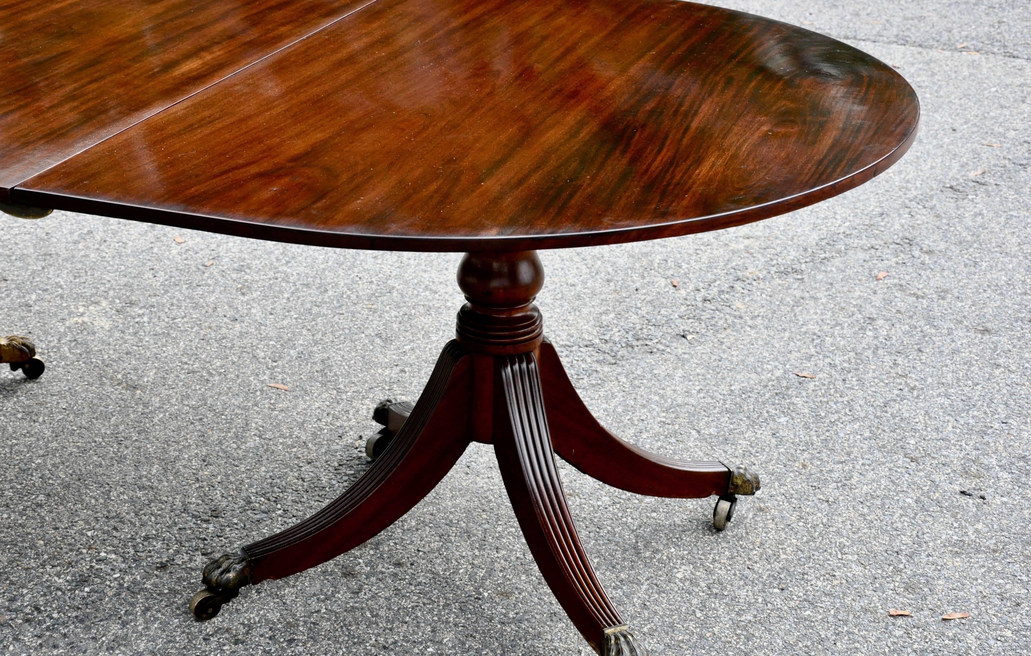 English Period Regency Three Pedestal Mahogany Dining Table, circa 1820