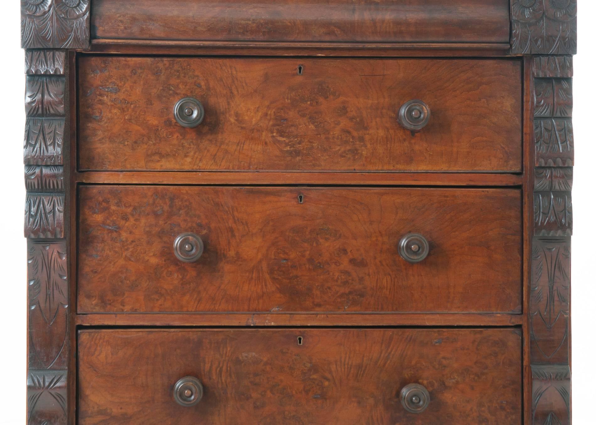 Scottish 19th Century Carved and Burled Mahogany Chest of Drawers In Good Condition In Baton Rouge, LA