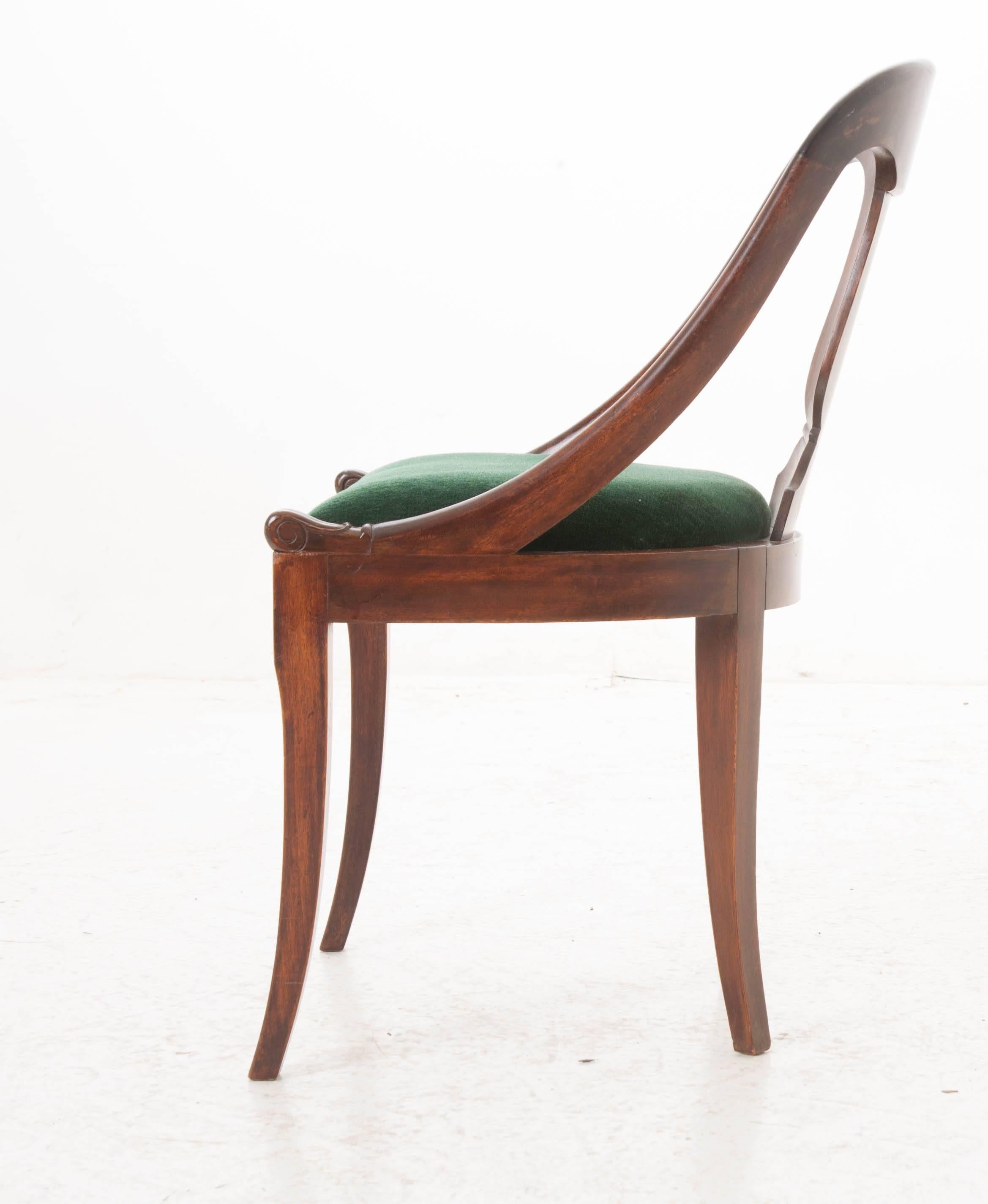 20th Century English Mahogany Spoon Back Side Chair