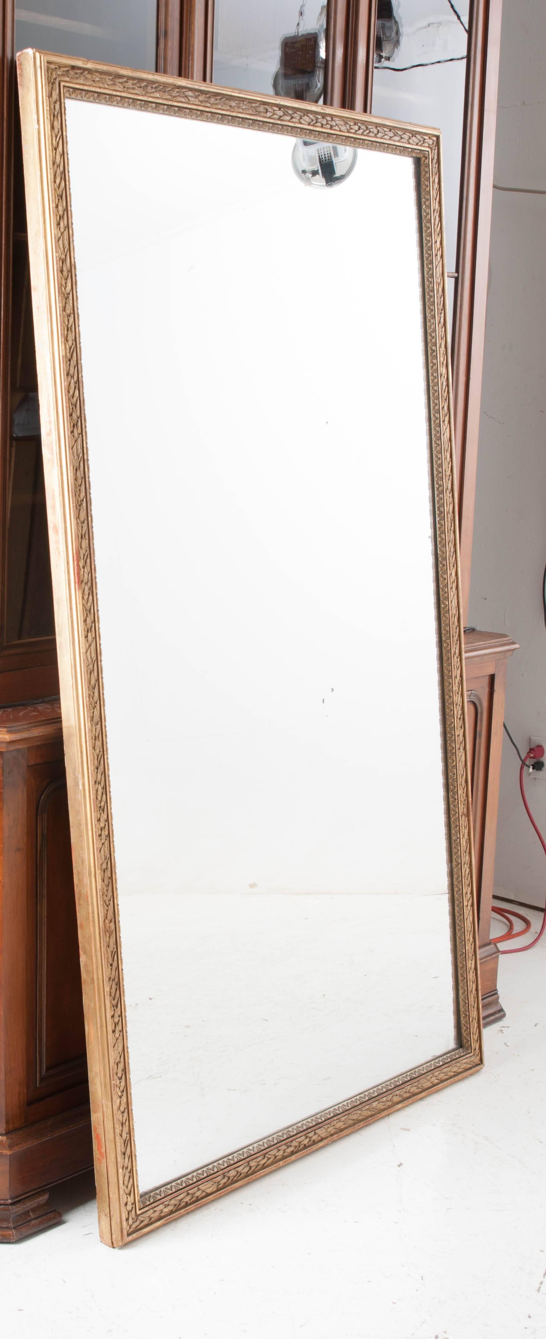 French 19th Century Symmetrical Gold Gilt Mirror 2