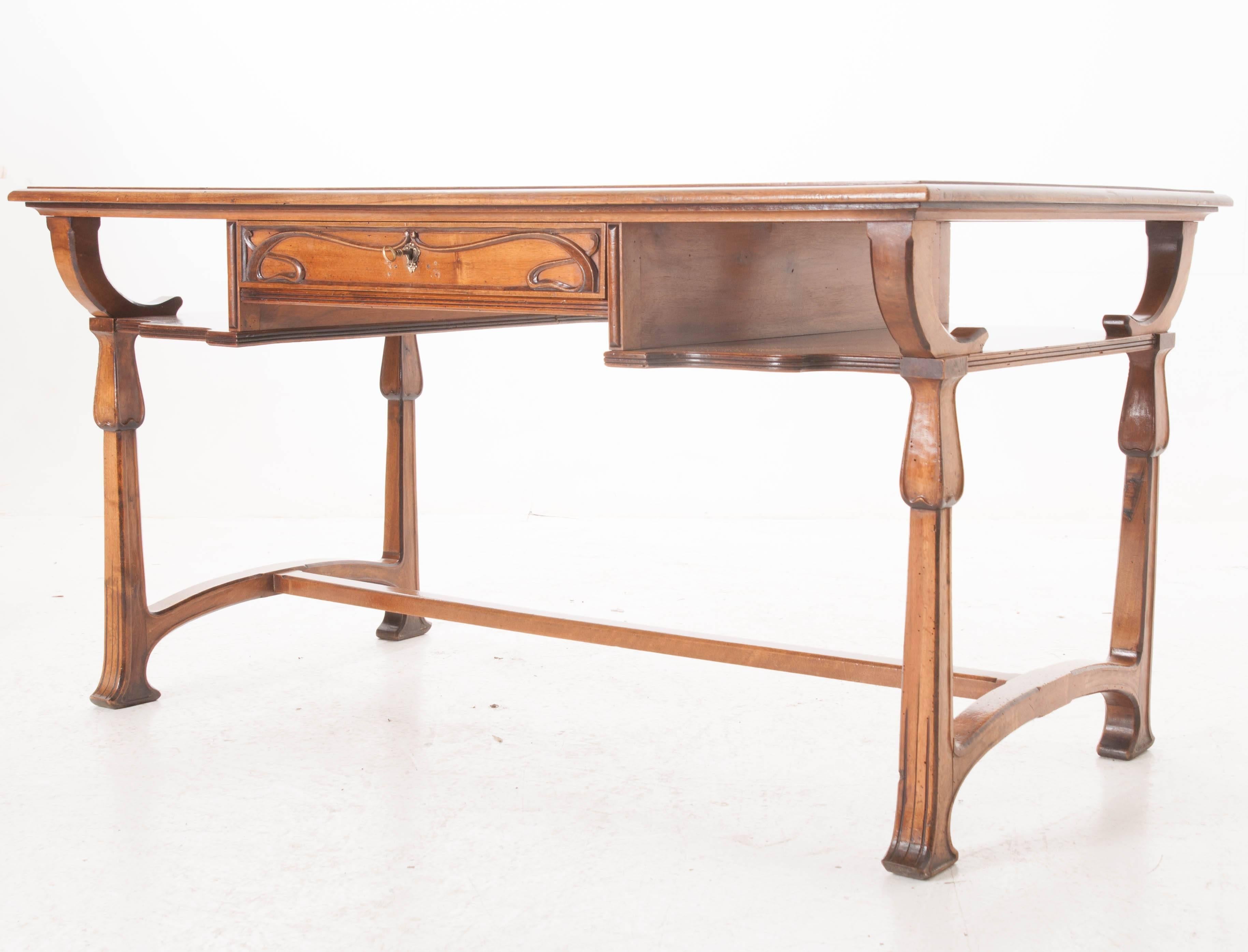 French Early 20th Century Art Nouveau Desk 6