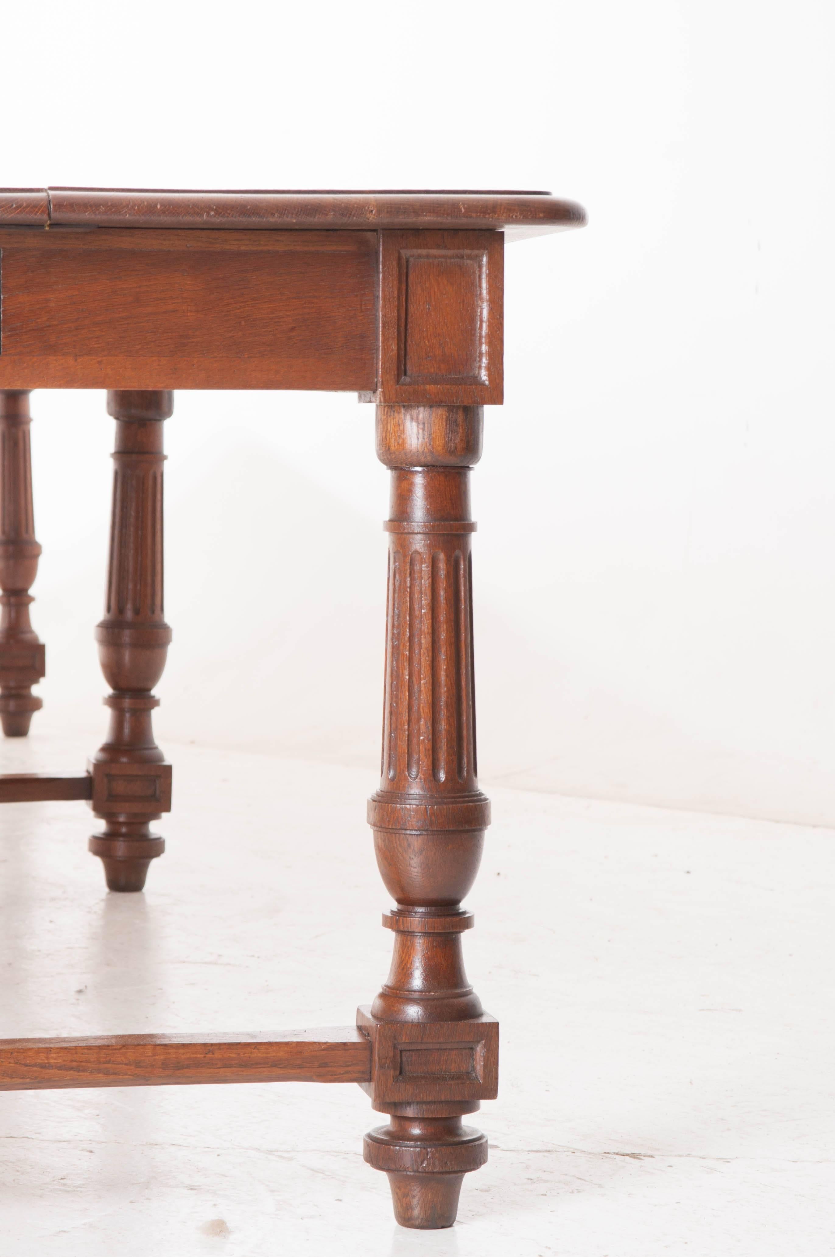 French 19th Century Oak Dining Table from Nunnery in Rouen 2