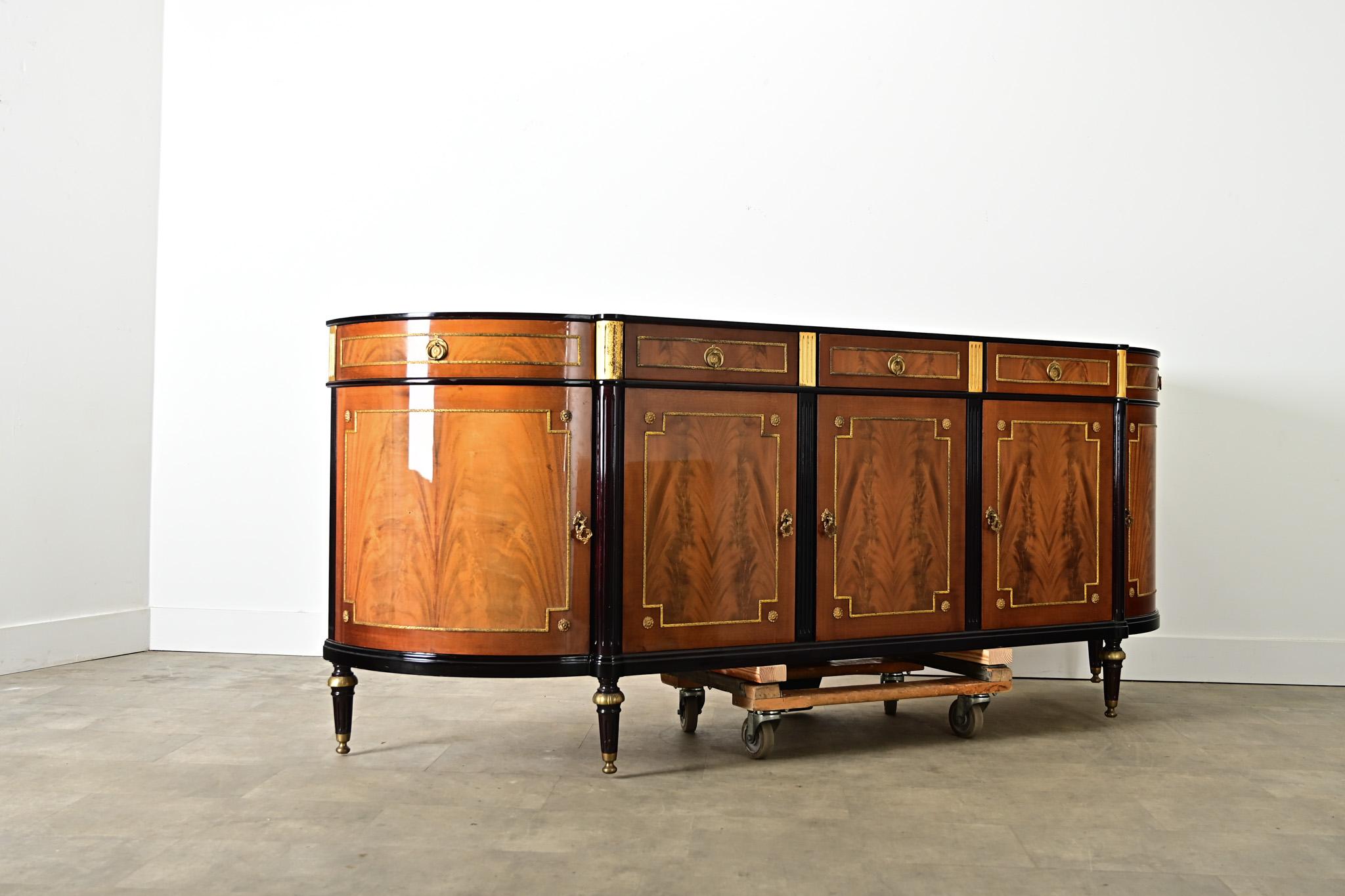 French 20th Century Louis XVI Style Enfilade For Sale 5